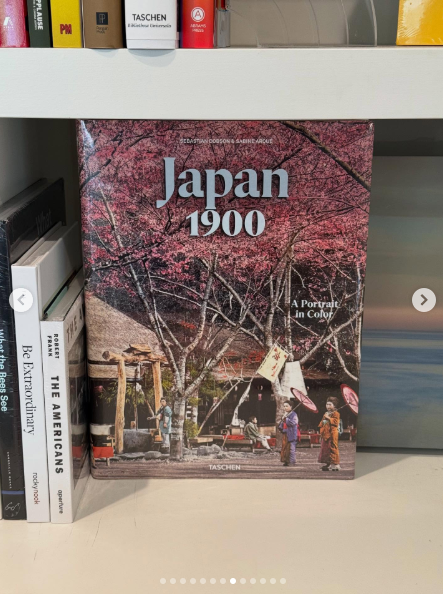An up-close shot of a book, dated August 2025 | Source: Instagram/orlandobloom