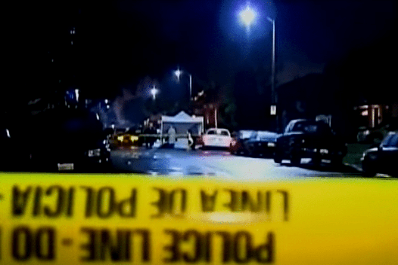 Police tape in front of crime scene. │Source: youtube.com/cbsla