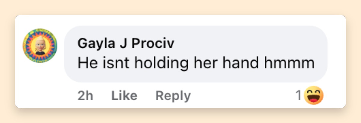A netizen's observation about Taylor Swift and Travis Kelce's London outing | Source: Facebook/peoplemag