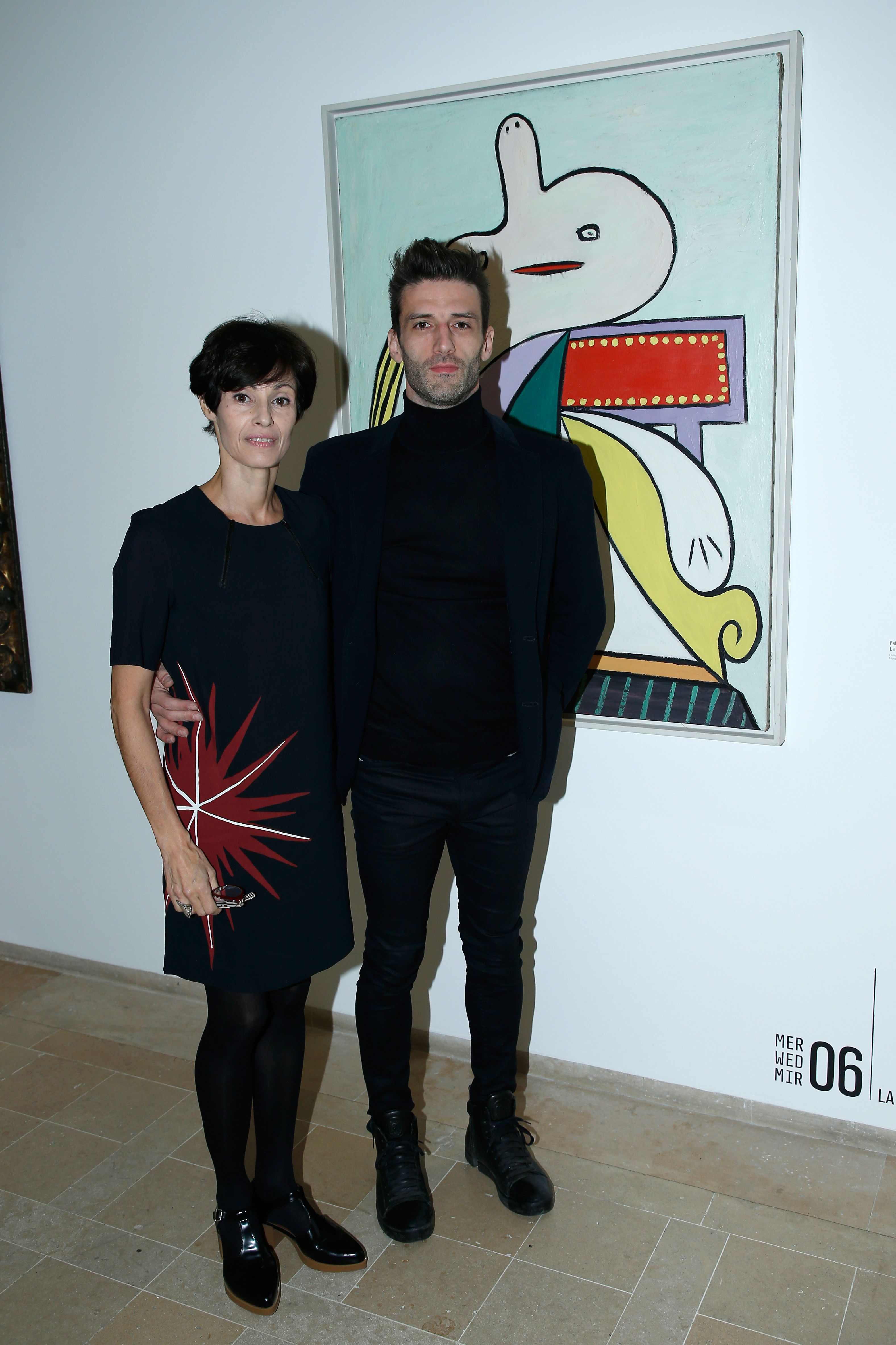 Marie-Claude Pietragalla et son mari Julien Derouault aux Musée national Picasso-Paris le 10 octobre 2017 à Paris, France. | Photo : Getty Images