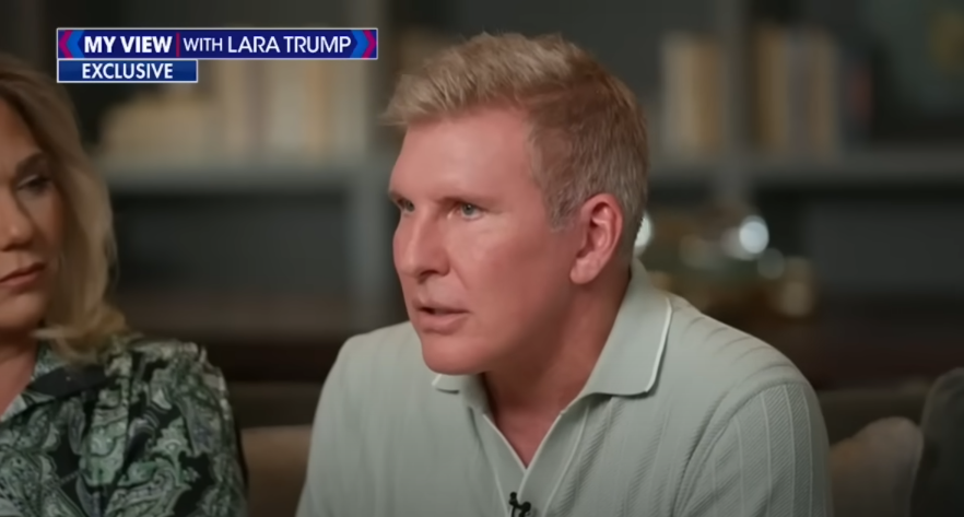 Todd and Julie Chrisley while he talks about hearing of his presidential pardon for the first time on "My View with Lara Trump," from an exclusive teaser posted on June 25, 2025 | Source: Youtube/Fox News