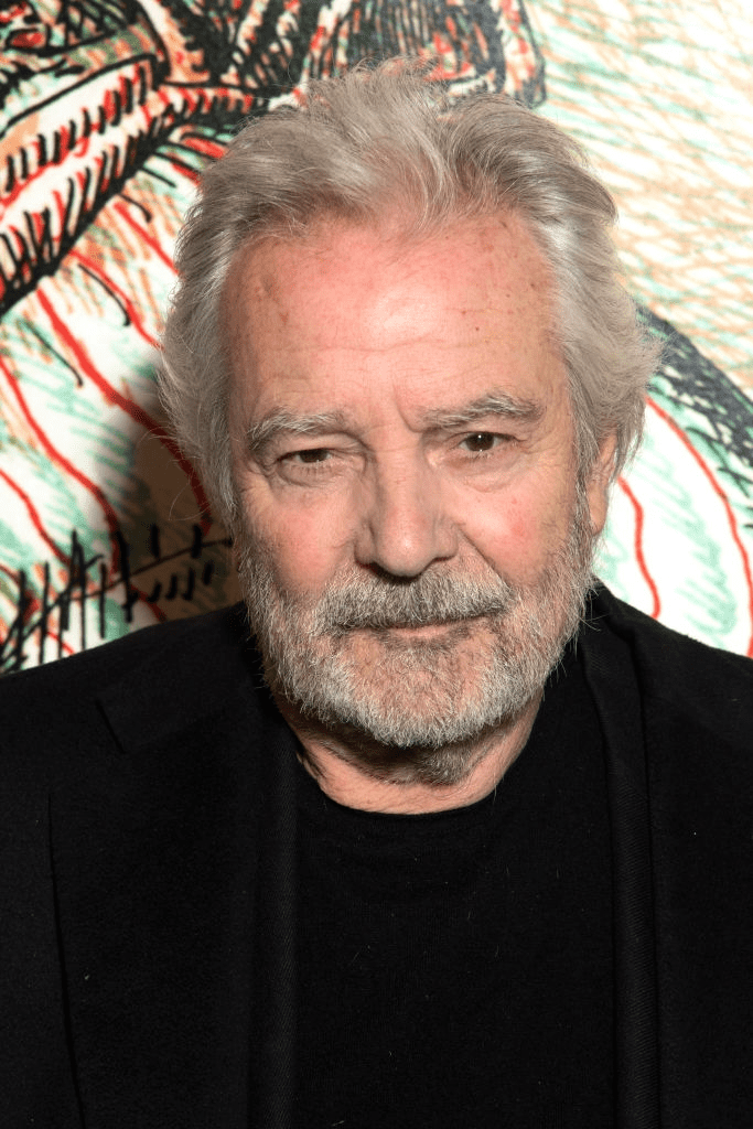 PARIS, FRANCE - 09 AVRIL : Pierre Arditi assiste à la remise des prix "Topor" au Théâtre du Rond-Point le 9 avril 2018 à Paris, France. | Photo : Getty Images