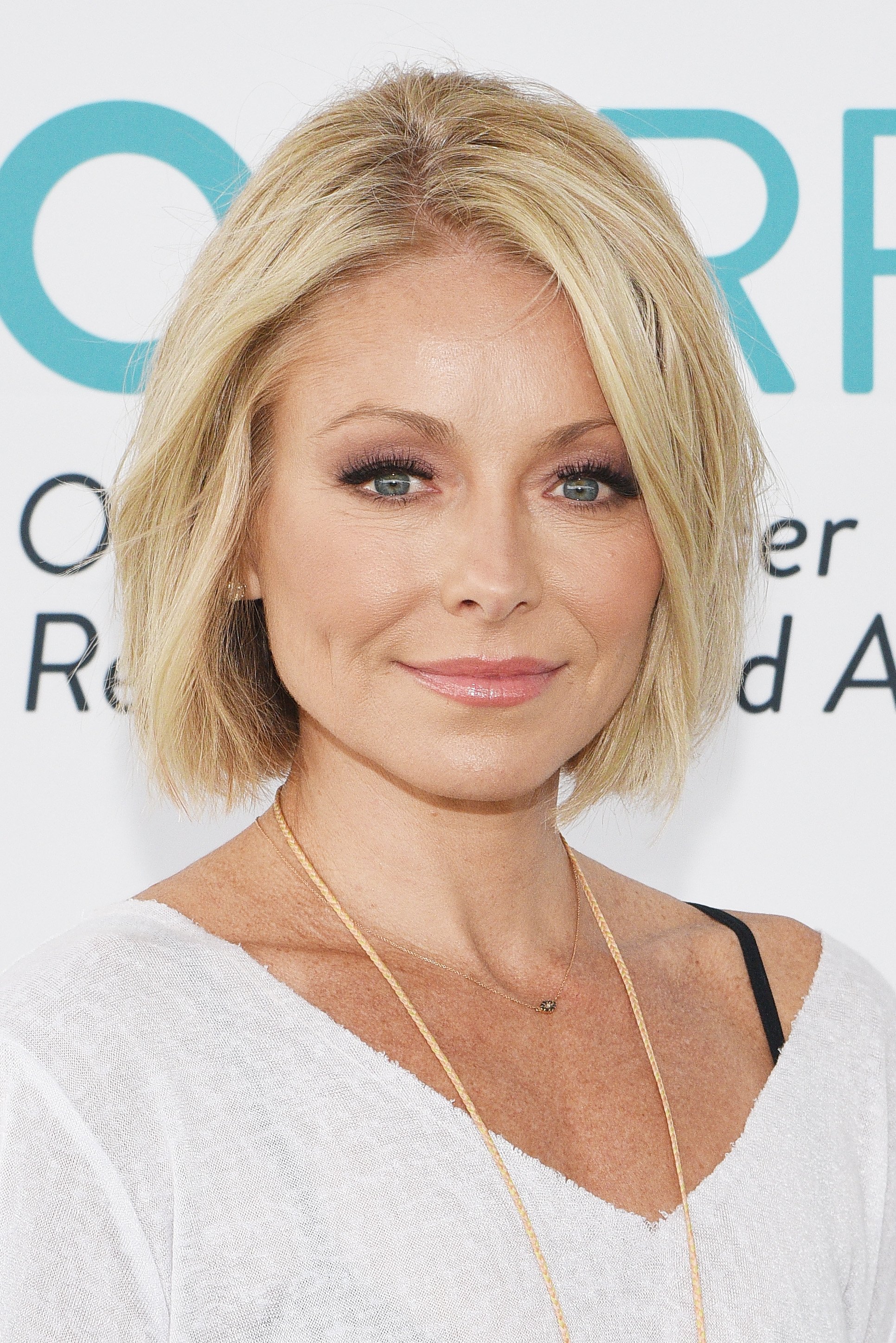 Kelly Ripa at OCRFA's 20th Annual Super Saturday to Benefit Ovarian Cancer in Watermill, New York | Photo: Getty Images