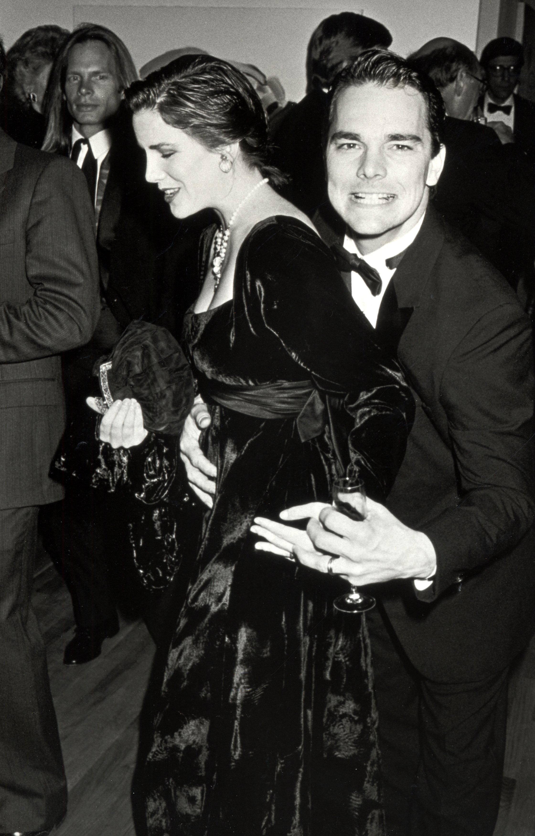 Bo Brinkman and Melissa Gilbert at the "Full Moon in Blue Water" Premiere on November 02, 1988 | Source: Getty Images 