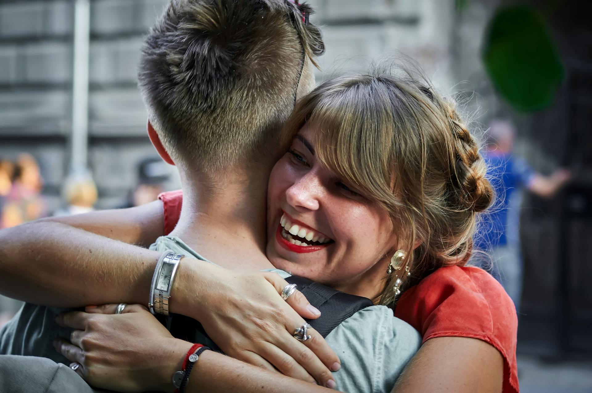 A happy woman hugging her boyfriend | Source: Pexels