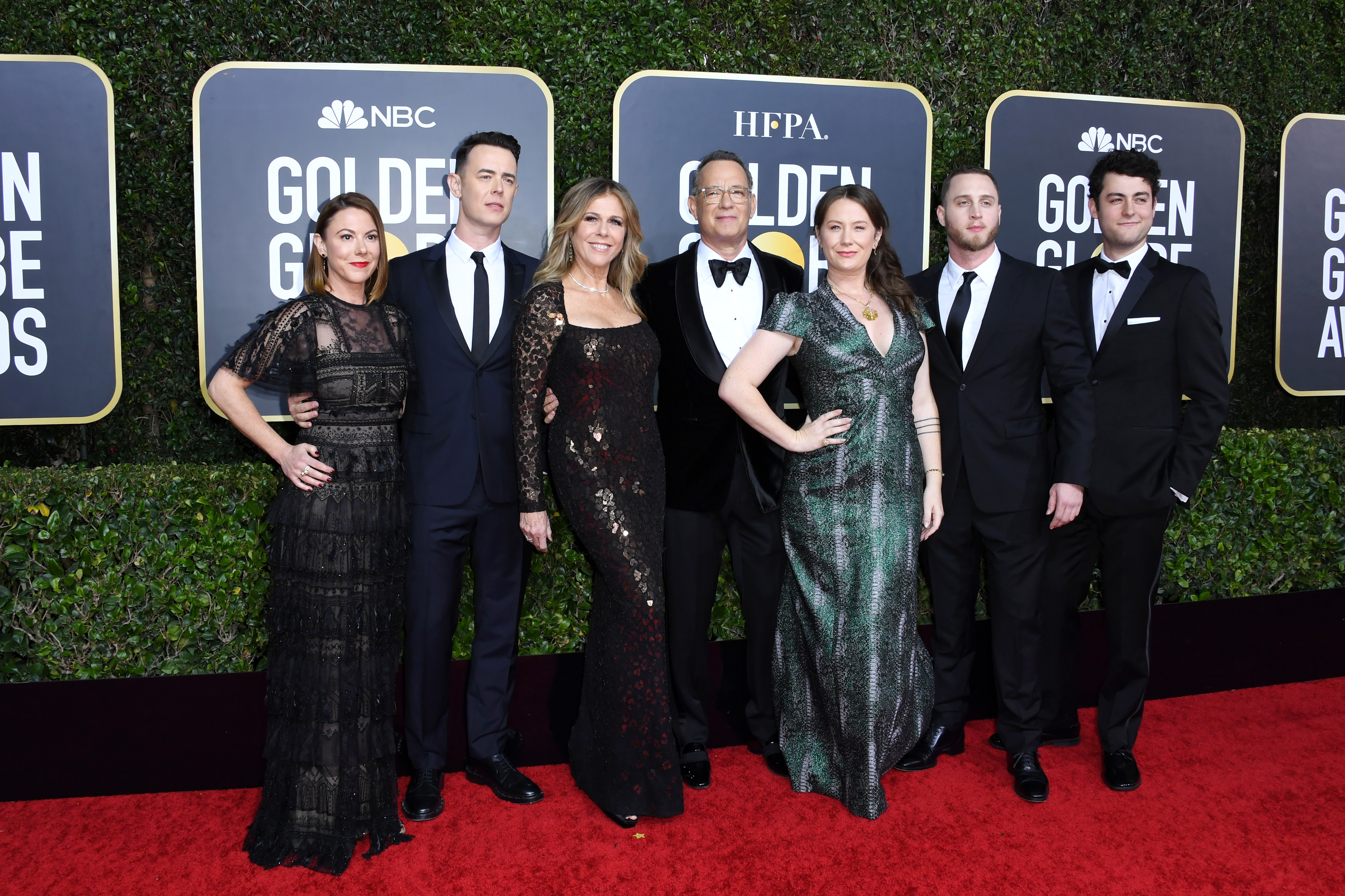 (L-R) Samantha Bryant, Colin, Rita Wilson, Tom, Elizabeth, Chet, and Truman Hanks attend the 77th Annual Golden Globe Awards on January 5, 2020, in Beverly Hills, California. | Source: Getty Images