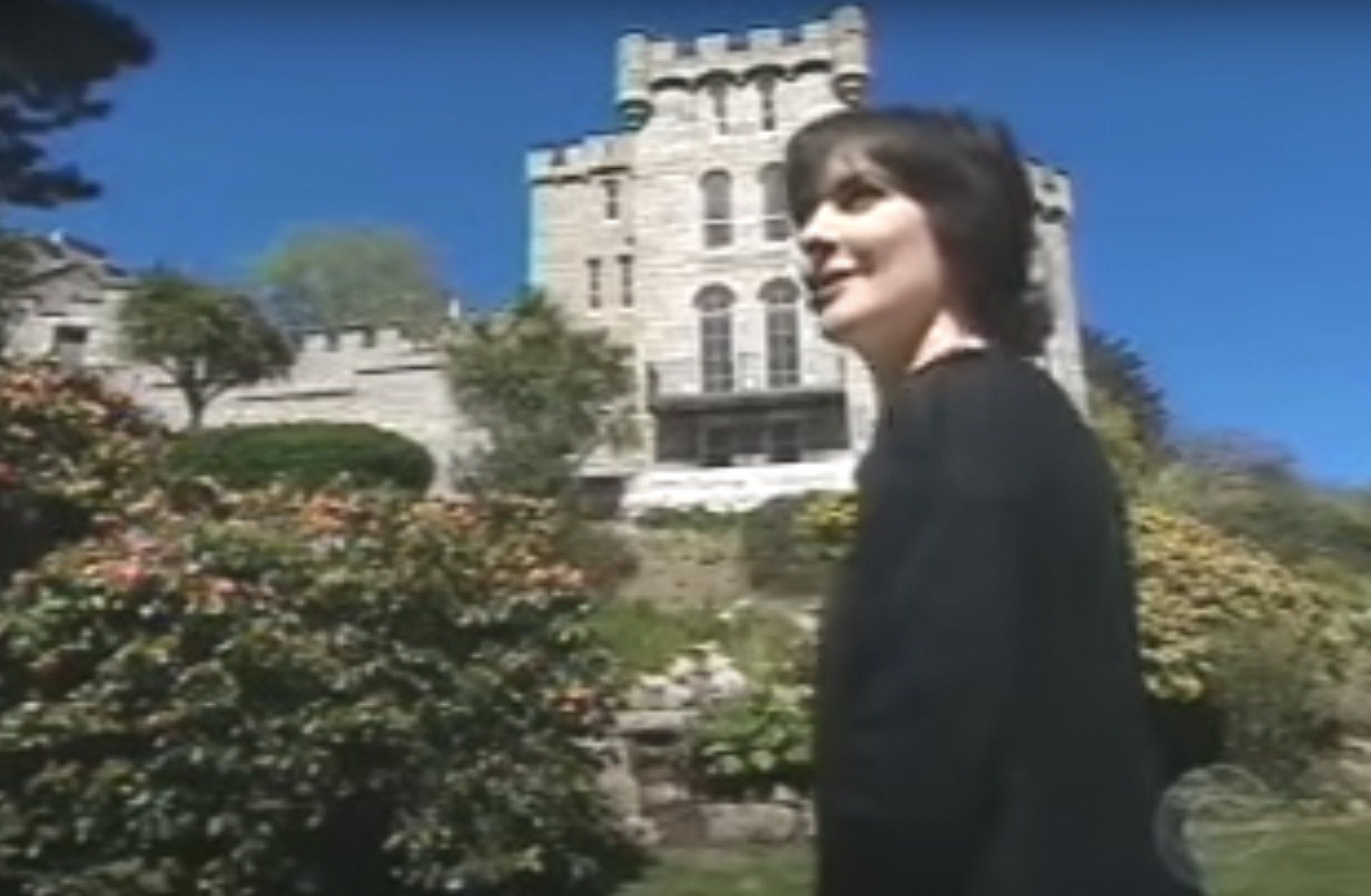 The musical star during a 2001 interview from a video dated January 26, 2022. | Source: YouTube/AndreW