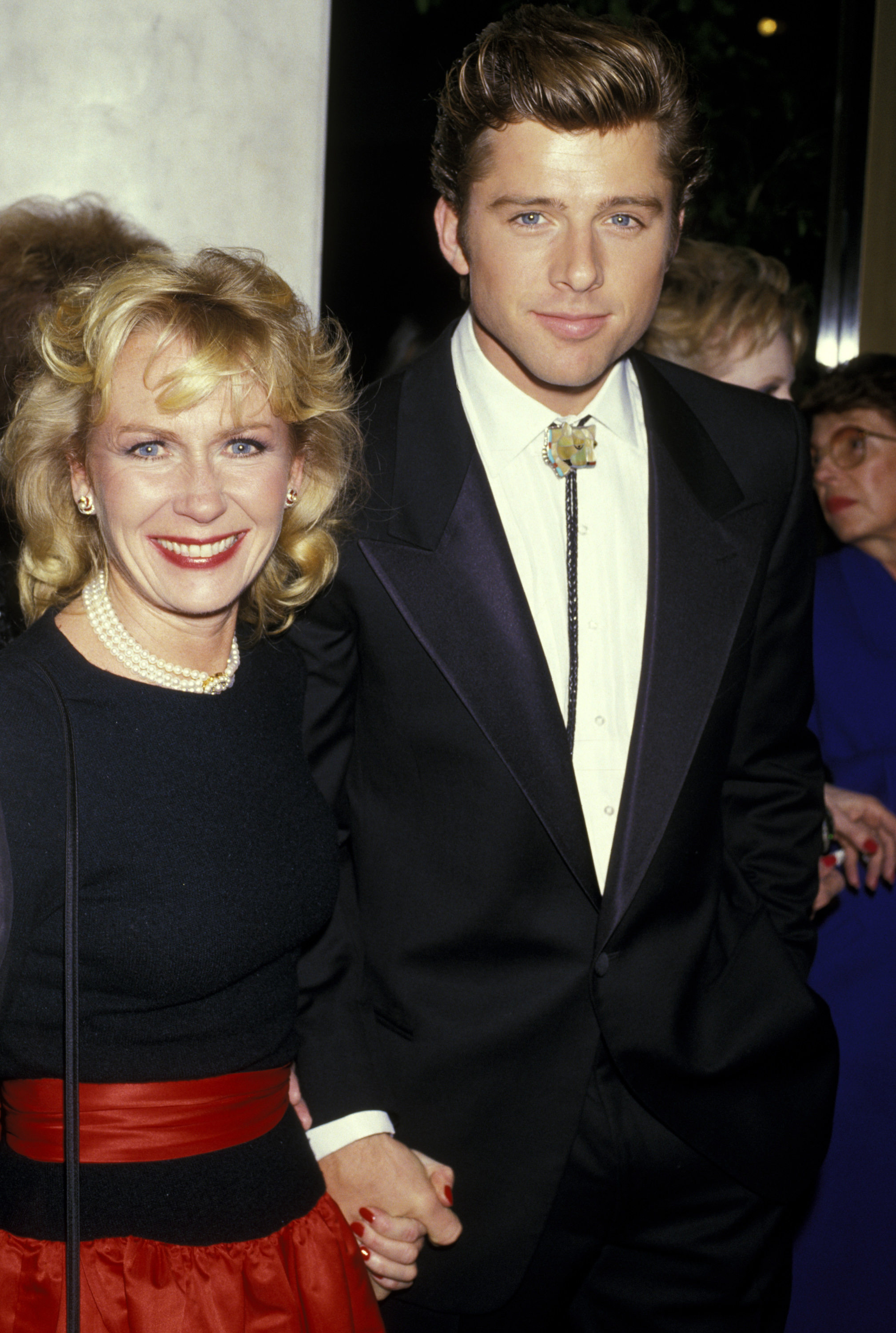 Juliet Mills and Maxwell Caulfield at Beverly Wilshire Hotel in Beverly Hills on January 07, 1987. | Source: Getty Images