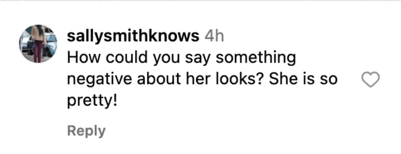 A fan comments on Kelly Osbourne's post | Source: Instagram.com/kellyosbourne