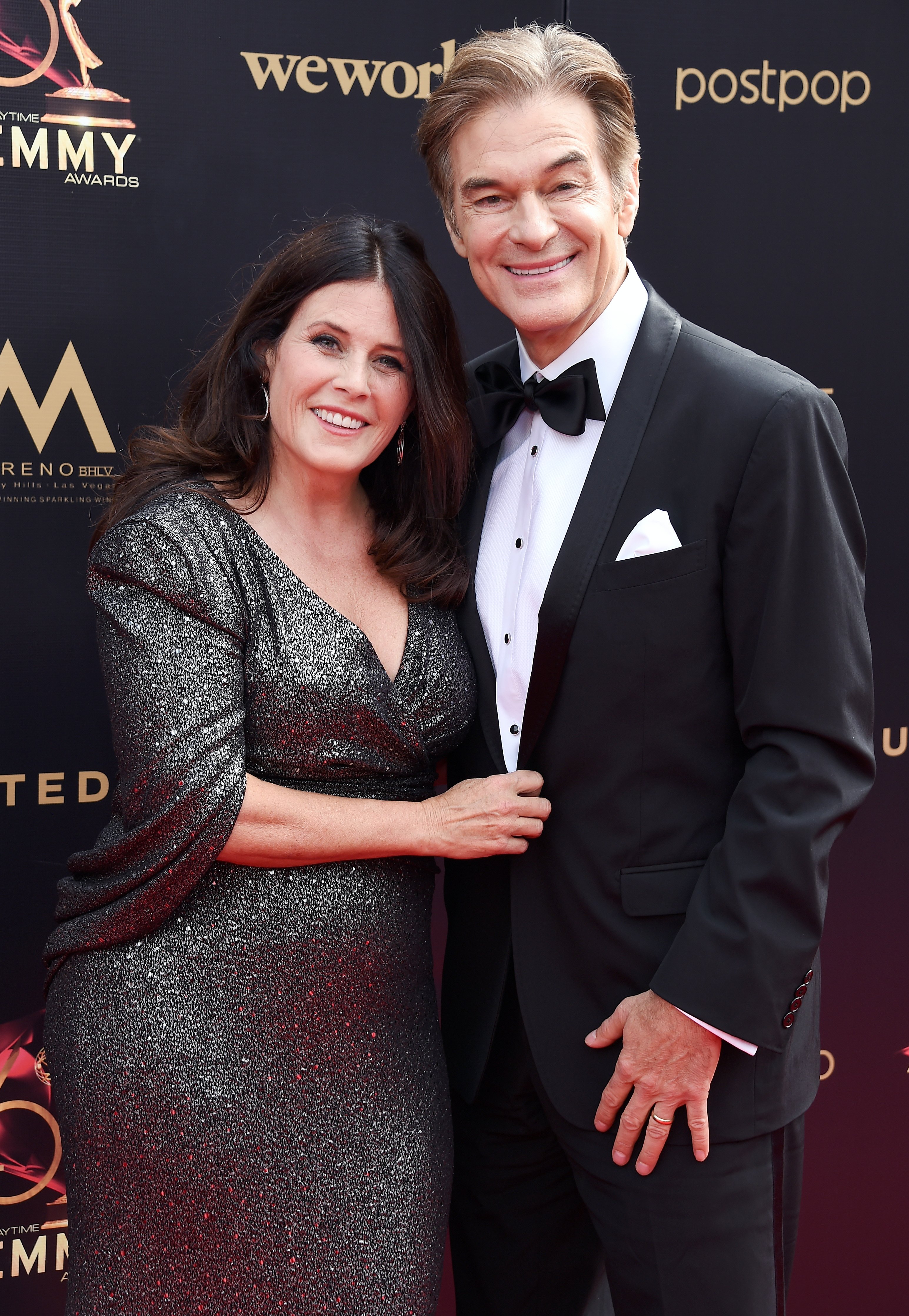 Lisa Oz and Dr. Mehmet Oz attend the 46th annual Daytime Emmy Awards at Pasadena Civic Center on May 05, 2019 in Pasadena, California. | Source: Getty Images