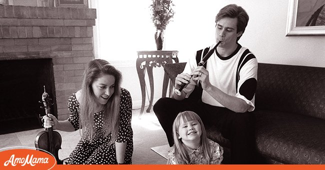 Jim Carrey and his ex-wife Melissa Womer with their young daughter, Jane. | Source: Getty Images