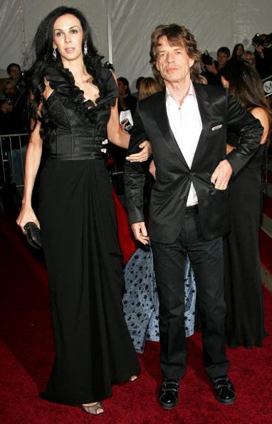 L'Wren Scott and Mick Jagger at the Metropolitan Museum of Art on May 7, 2007 in New York City. | Photo: Getty Images