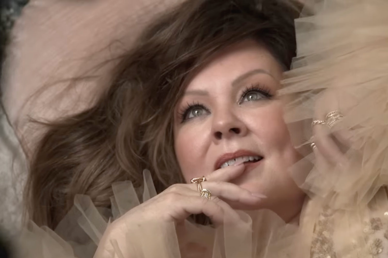 Melissa McCarthy as People magazine's 2023 Beautiful Issue cover story on April 25, 2023 | Source: YouTube/People
