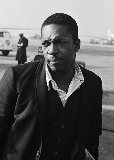 John Coltrane, circa 1963. | Source: Wikimedia Commons