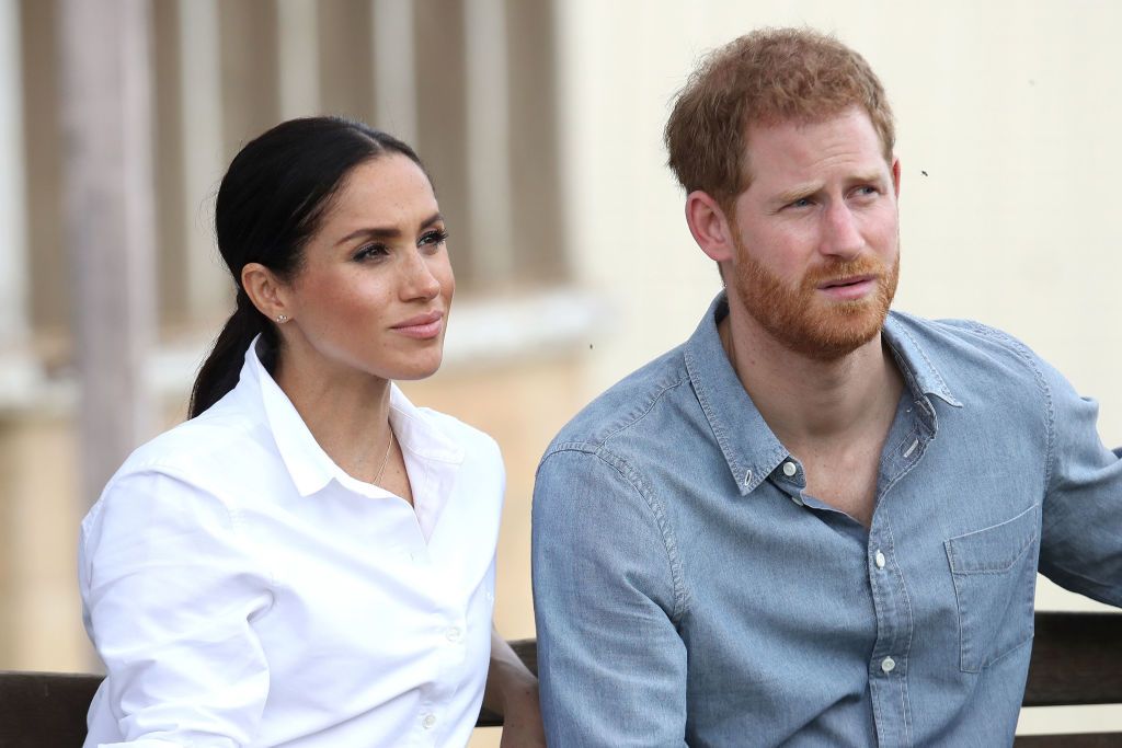 Meghan Markle and Prince Harry at a local farming family, the Woodleys, on October 17, 2018. | Photo: Getty Images 