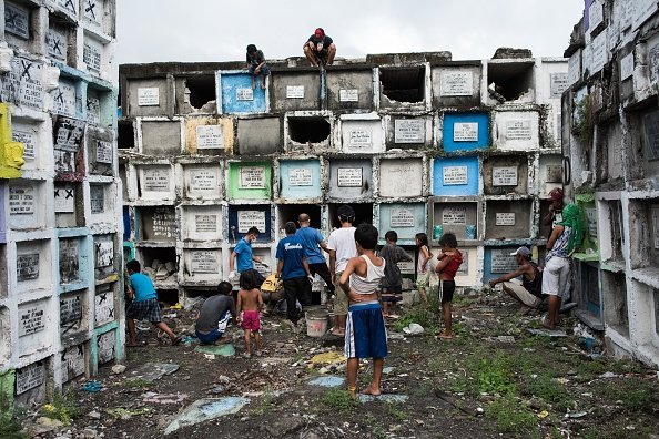 Habitantes del cementerio más grande de las Filipinas. Fuente: Getty Images/Global Images Ukraine Habitantes del cementerio más grande de las Filipinas. Fuente: Getty Images/Global Images Ukraine