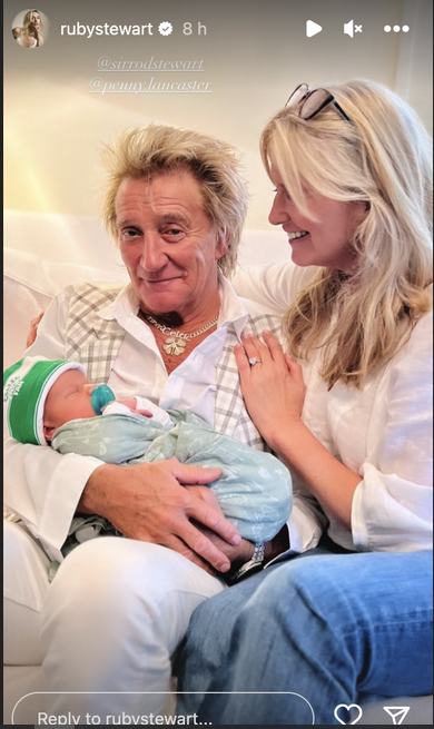 Rod Stewart Holds His Newborn Grandsons Born a Few Days Apart after 2 ...