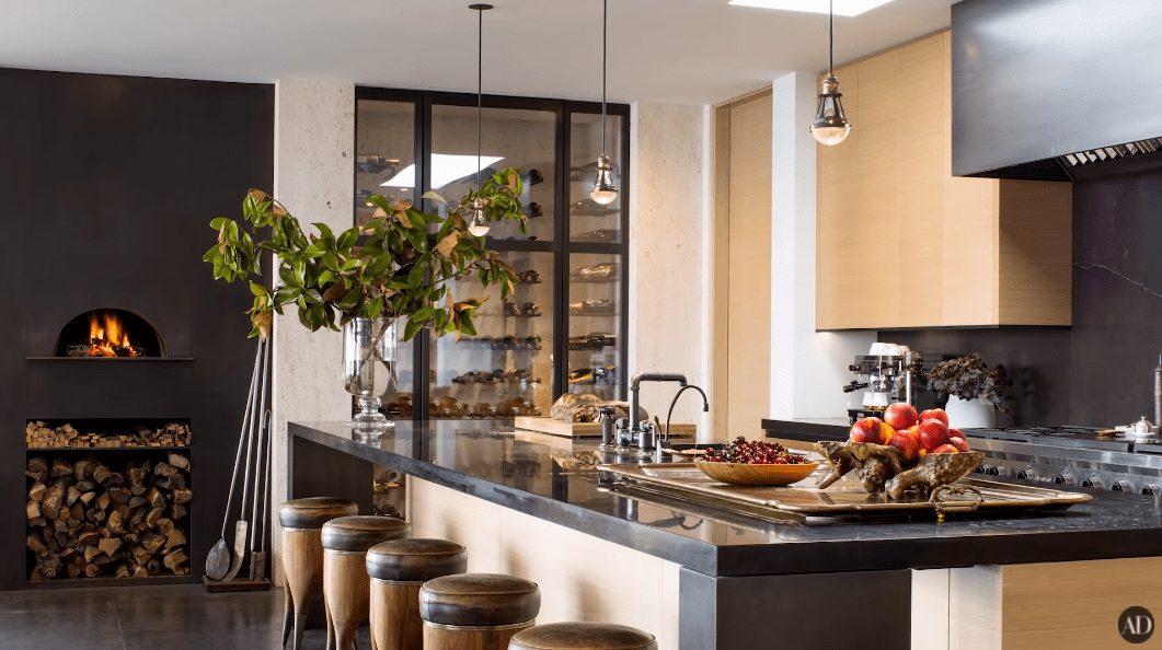 Kitchen area of Jennifer Aniston and Justin Theroux's LA home. | Photo: YouTube/Architectural Digest