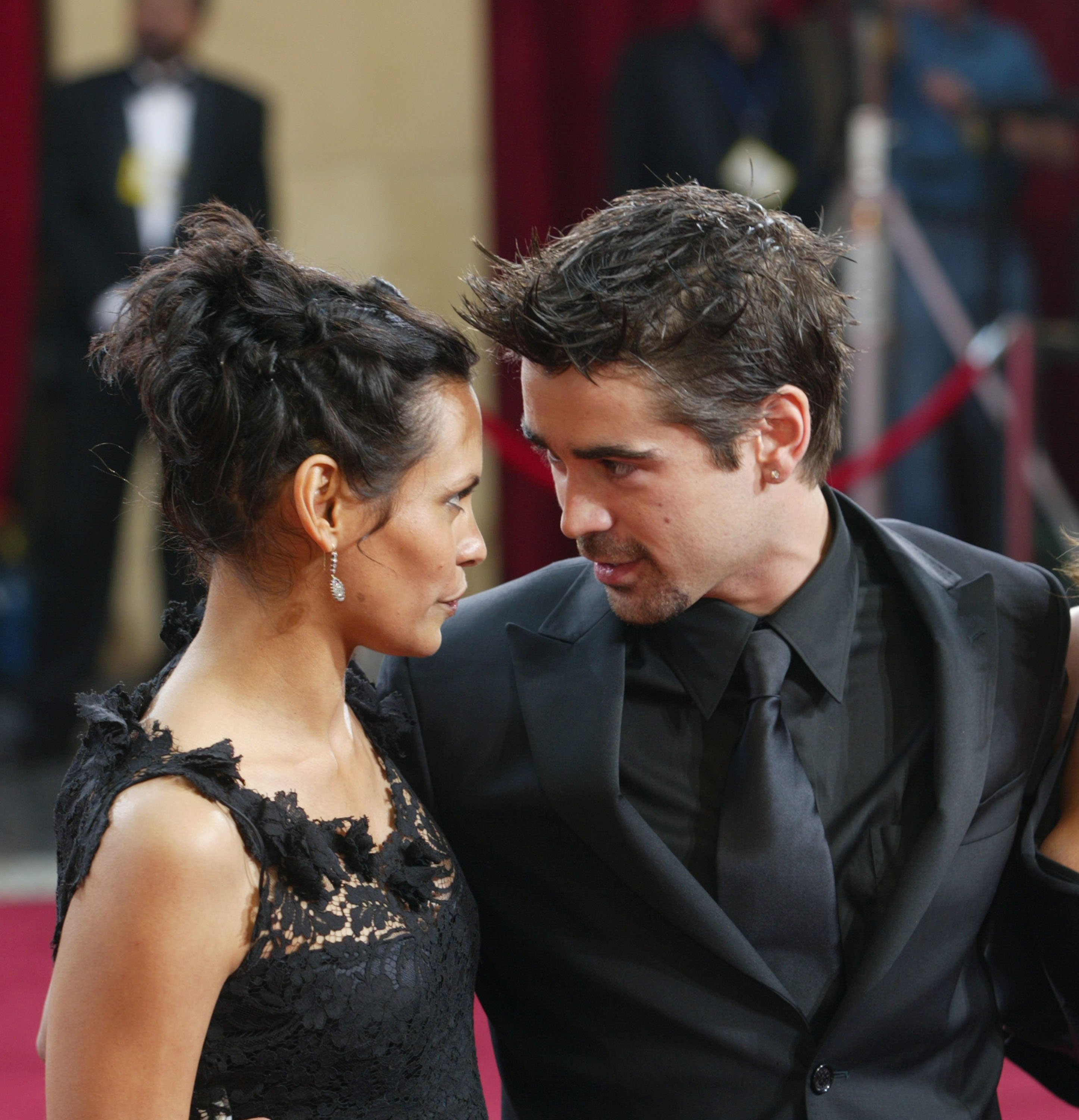 Colin Farrell  and Kim Bordenave at the 75th Annual Academy Awards in 2003, in Hollywood, California. | Source: Getty Images