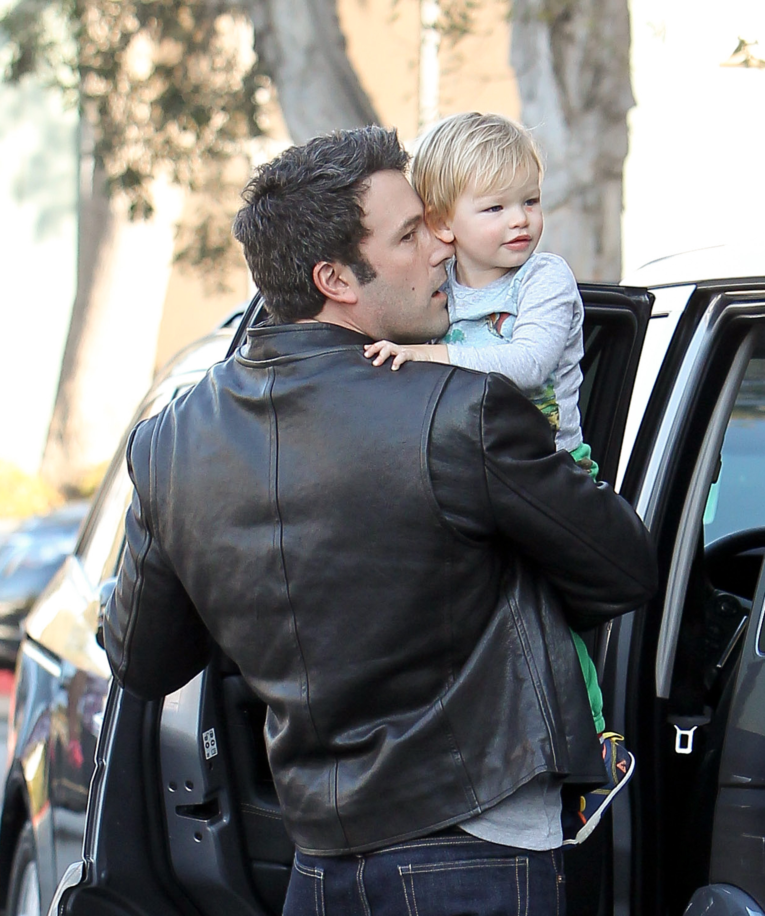 Ben Affleck pictured with his son Samuel Affleck on November 9, 2013 in Los Angeles, California | Source: Getty Images