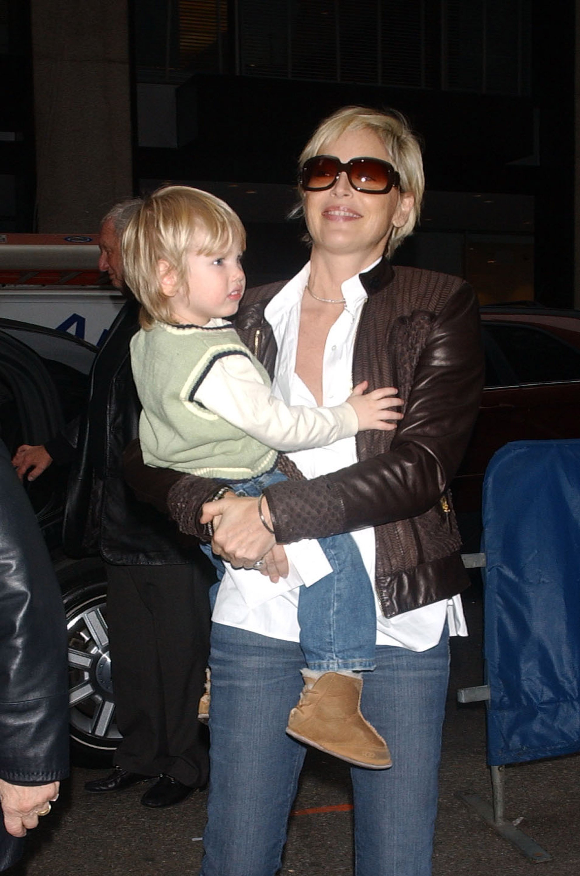Sharon Stone with her son Roan on November 14, 2007 in New York City. | Photo: Getty Images