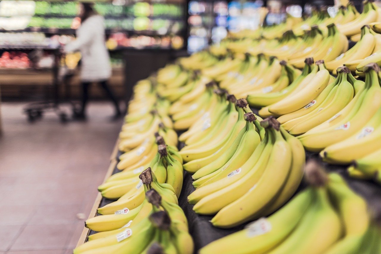 Bananas in a supermarket. Photo: Pixabay