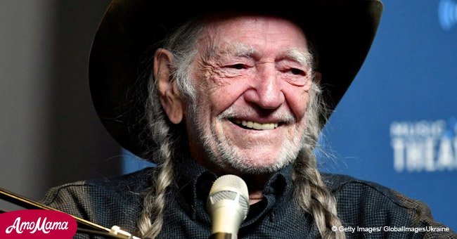 Willie Nelson's emotional song from his newest album is an internet sensation