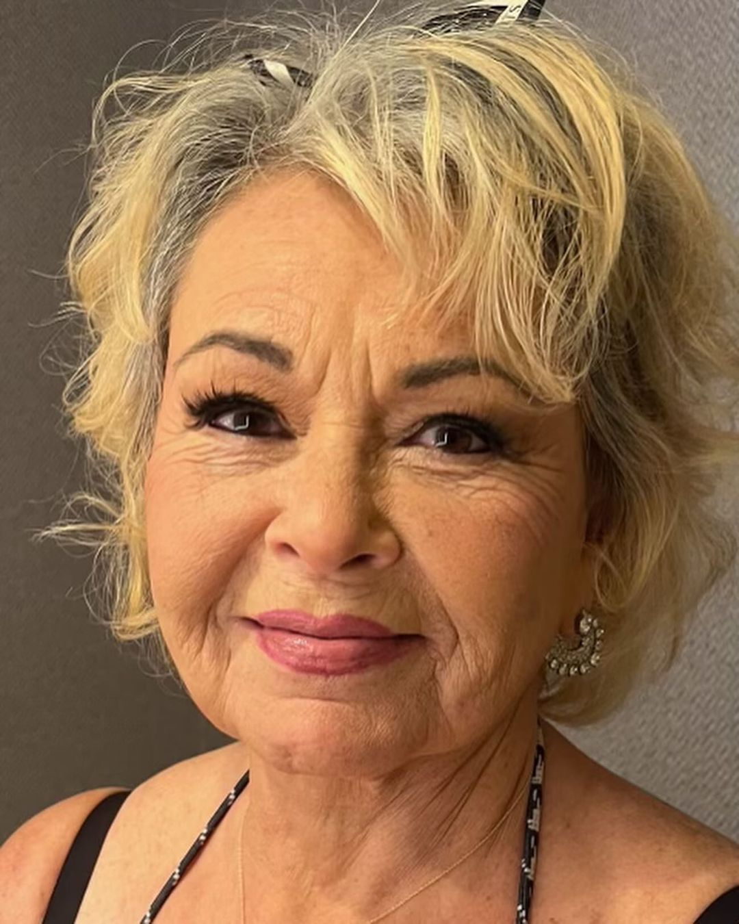 'Aging Finer than Wine': Roseanne Barr, 71, Wows Fans with 'All Natural ...