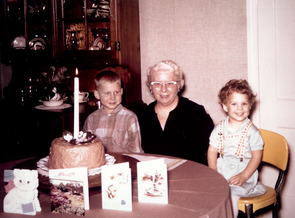 Grands parents et petits enfants I photo: Getty Images Grands parents et petits enfants I photo: Getty Images