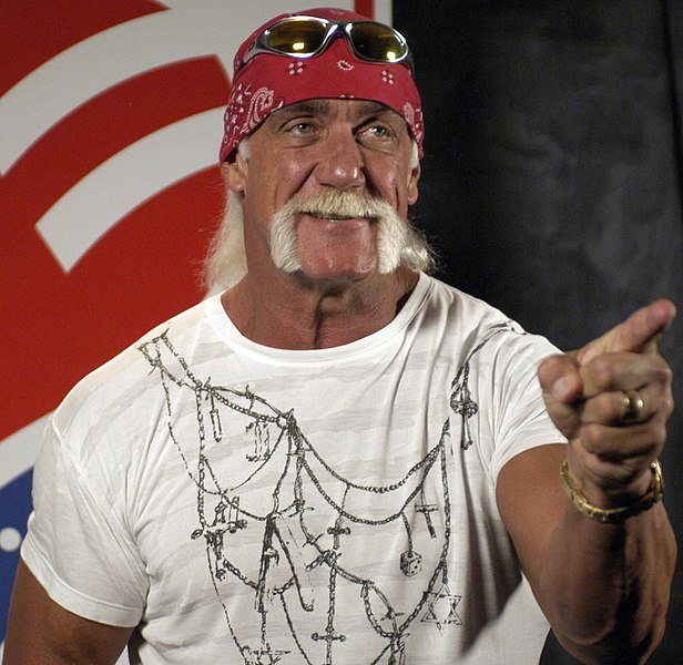 El luchador estadounidense Hulk Hogan en una foto tomada en agosto de 2005. | Foto: Wikimedia Commons