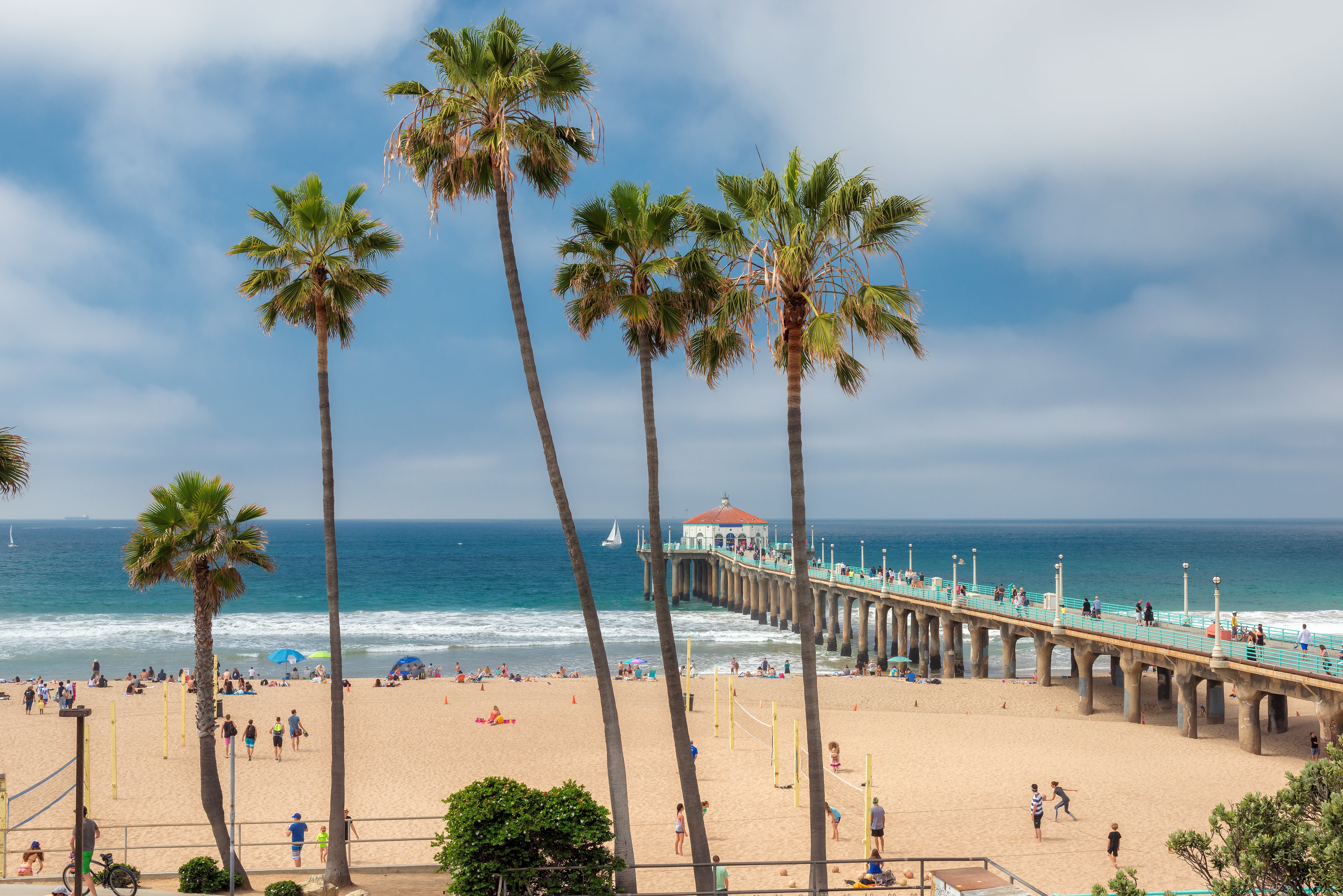 A possible vacation location? Manhattan Beach and Pier in Southern California in Los Angeles. | Source: Shutterstock