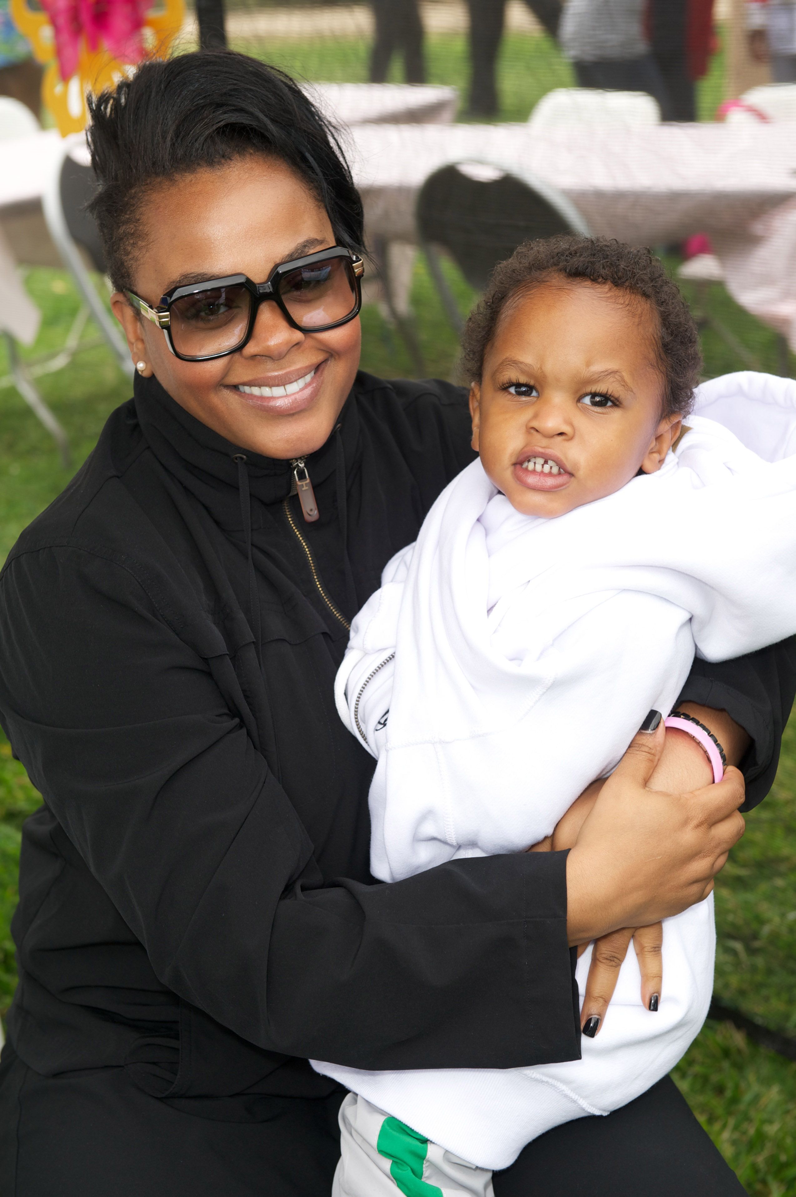 Jill Scott and her son Jett Hamilton Roberts at the 6th Annual Brittiana "Smile For Life" Run/Walk" in 2011 in Los Angeles, California | Source: Getty Images