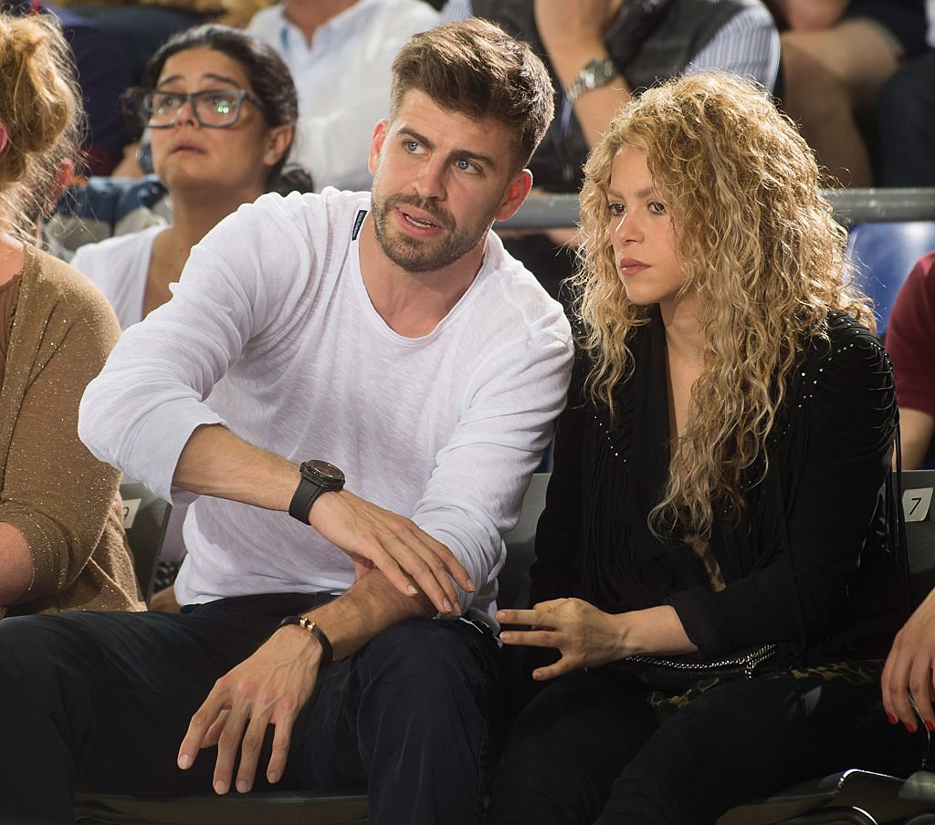 FC Barcelona soccer player Gerard Pique and his partner Colombian singer Shakira attend the 2014-2015 Turkish Airlines Basketball Euroleague match 2 match between FC Barcelona and Olympiacos Piraeus at Palau Blaugrana on 17 April 2015 in Barcelona, ​​Spain.  І Source: Getty Images