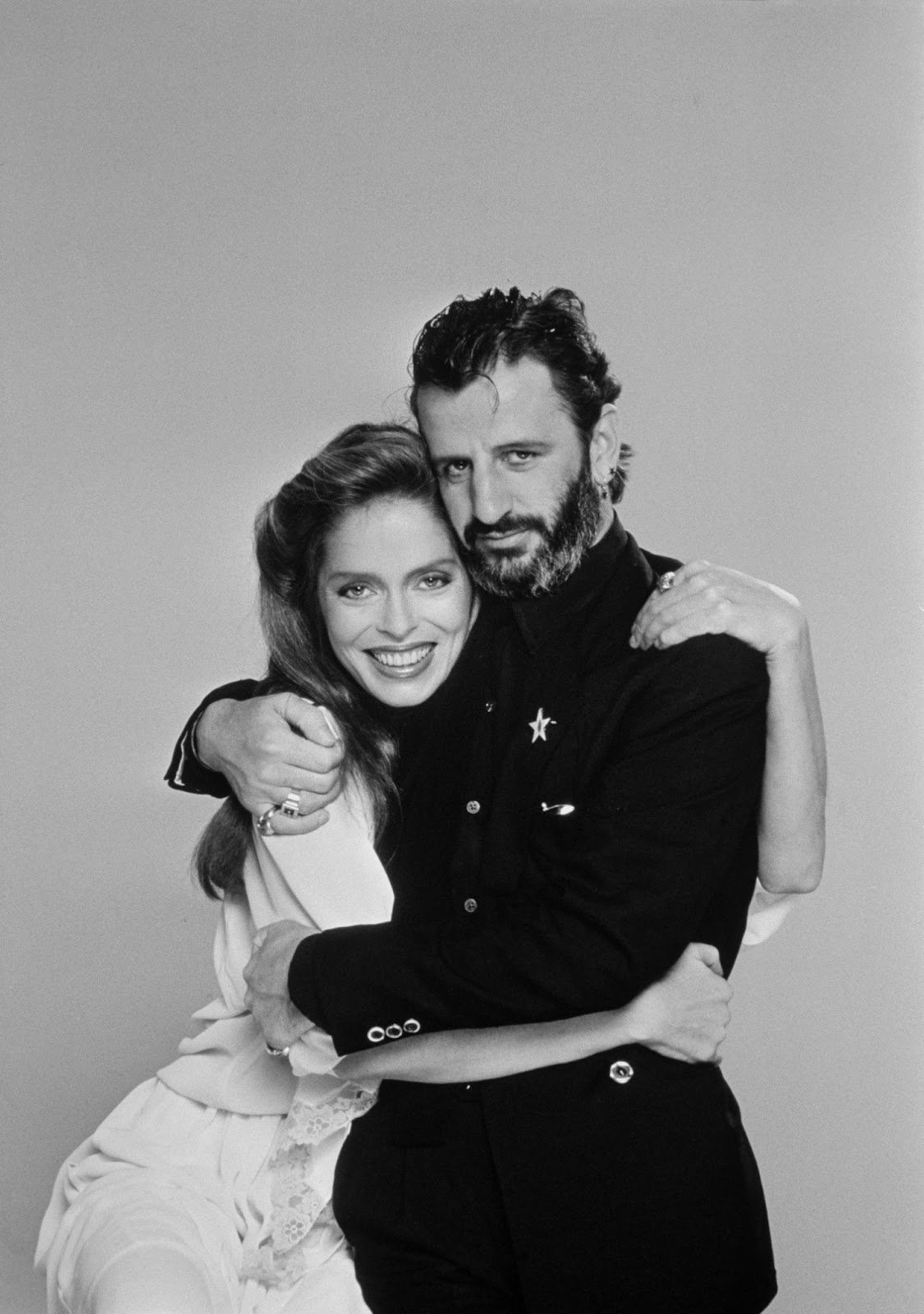 Barbara Bach and Ringo Starr circa 1981. | Source: Getty Images