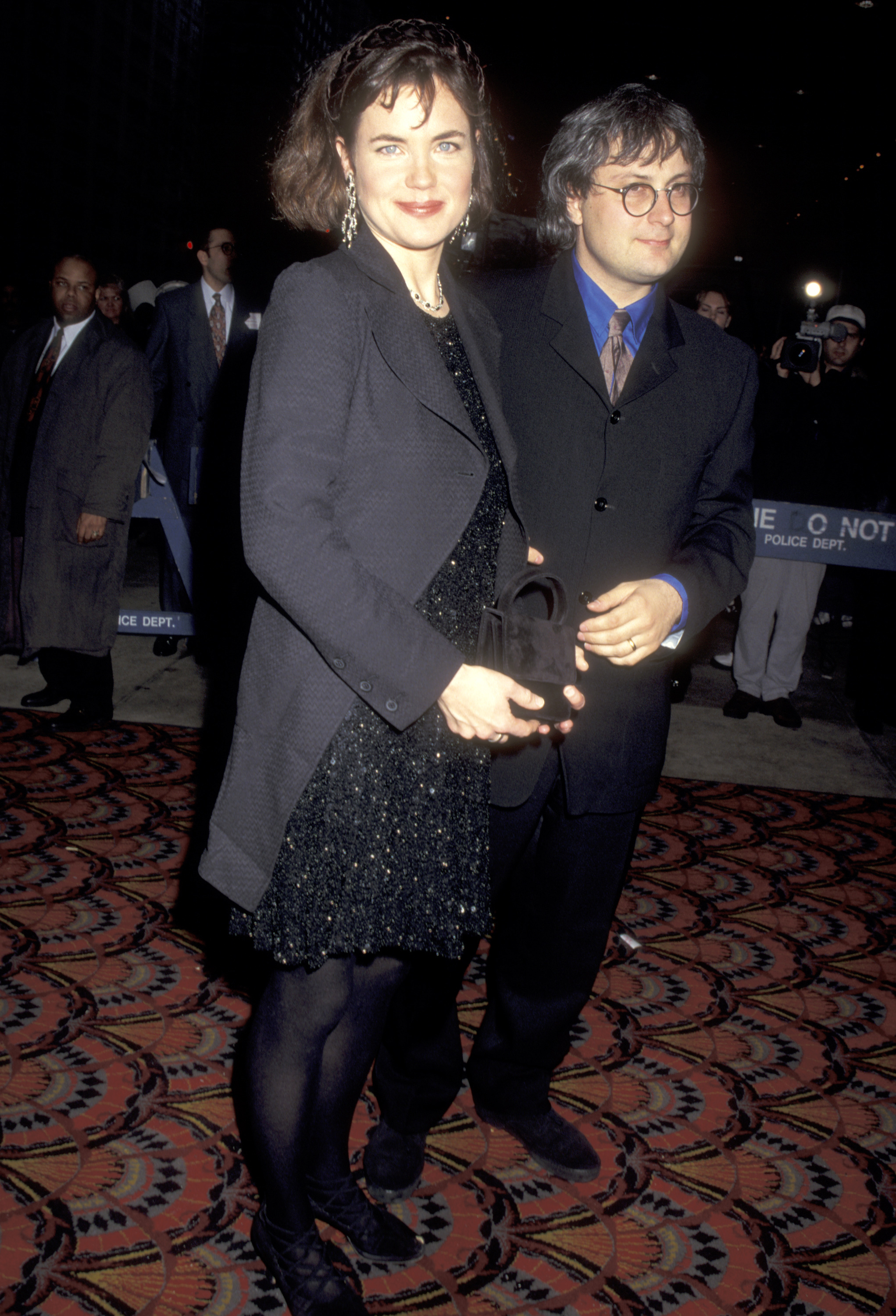 The actress and Simon Curtis attend the New York premiere of "Wings of Courage," 1995 | Source: Getty Images