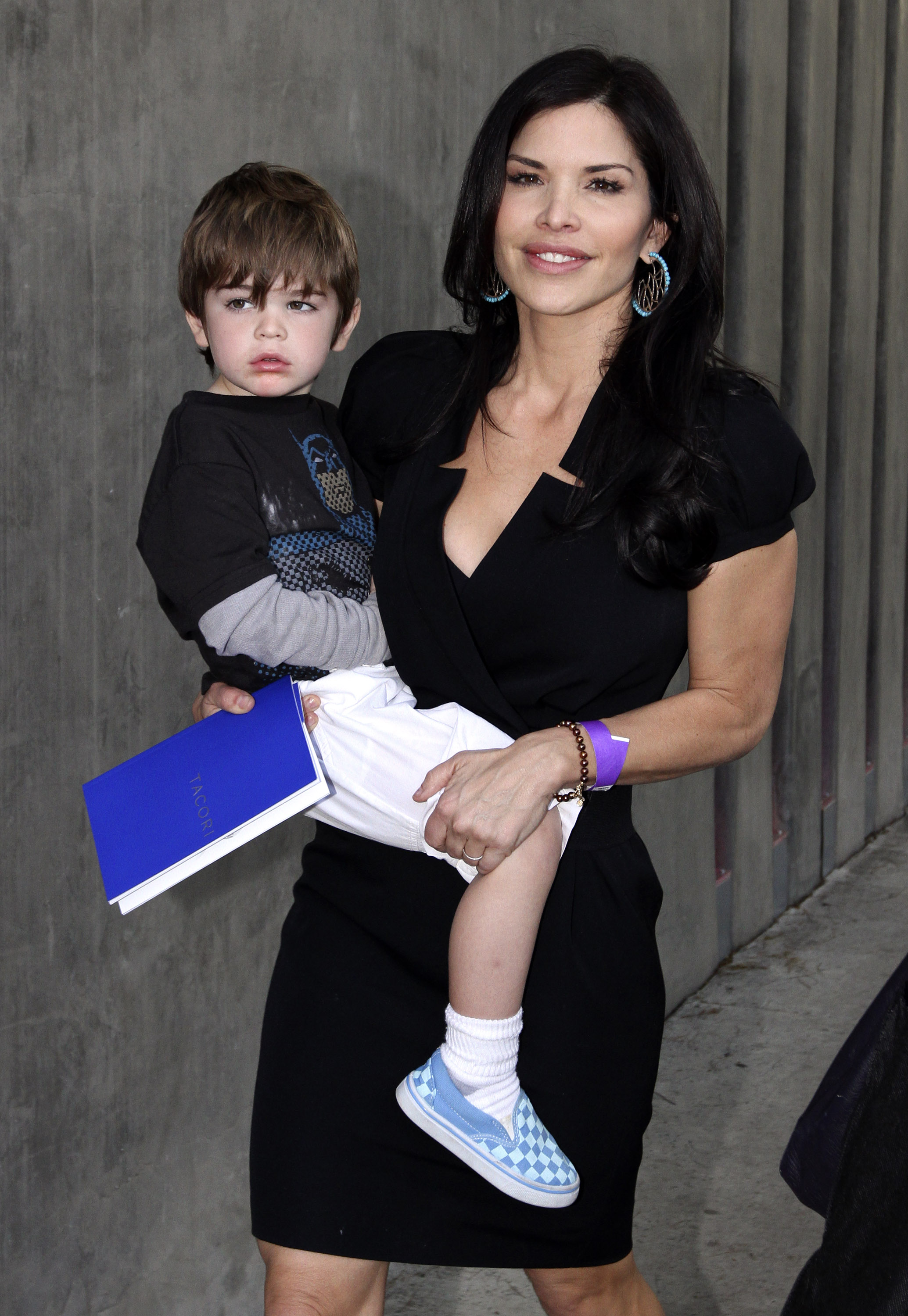 Lauren Sanchez and Evan Whitesell pictured in Beverly Hills on January 14, 2010, in Los Angeles, California. | Source: Getty Images