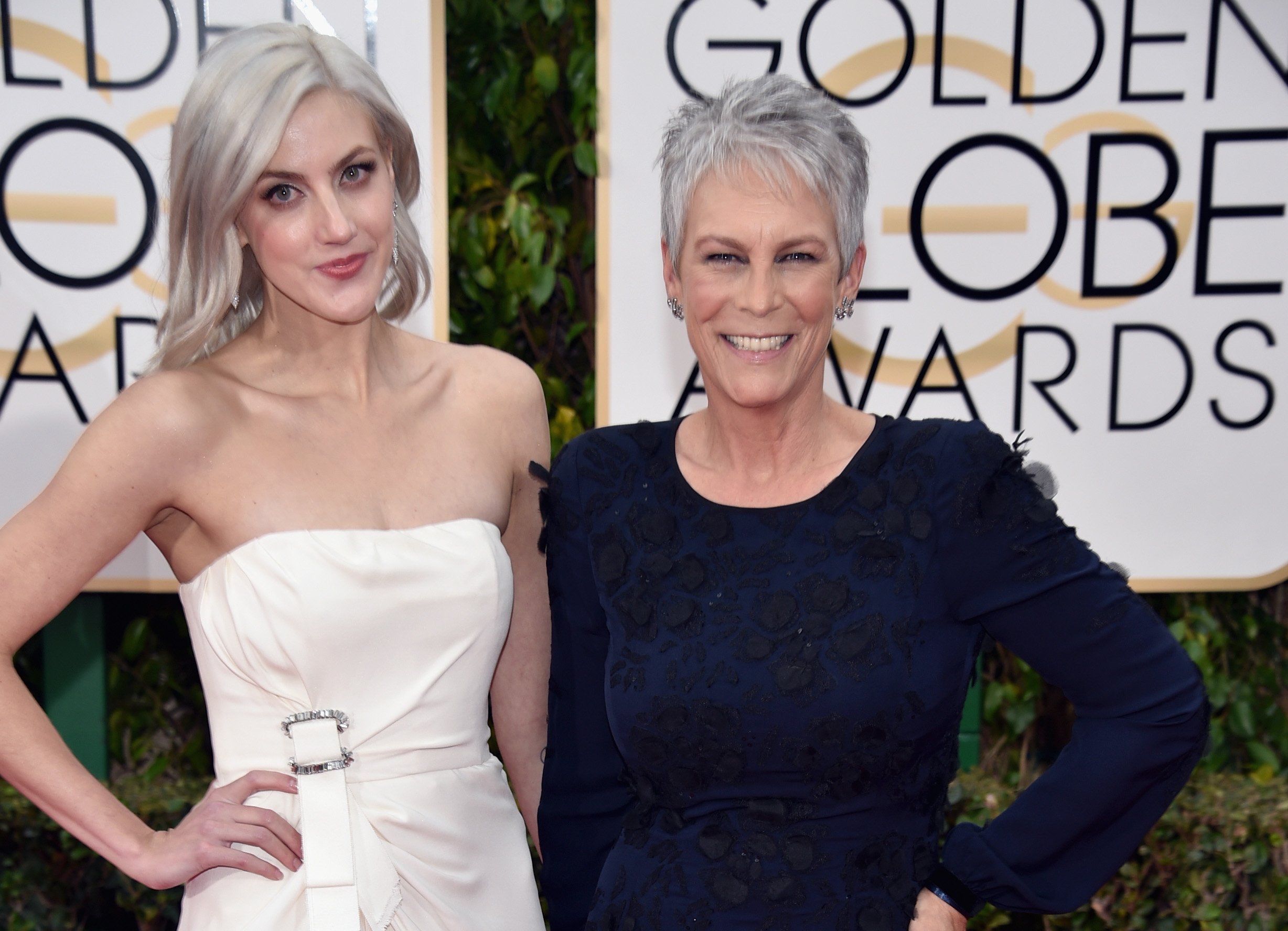 Annie Guest and Jamie Lee Curtis at the 73rd Annual Golden Globe Awards on January 10, 2016 in Beverly Hills. | Source: Getty Images