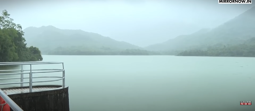 A view of stilll waters posted on November 18, 2024 | Source: YouTube/@mirrornow