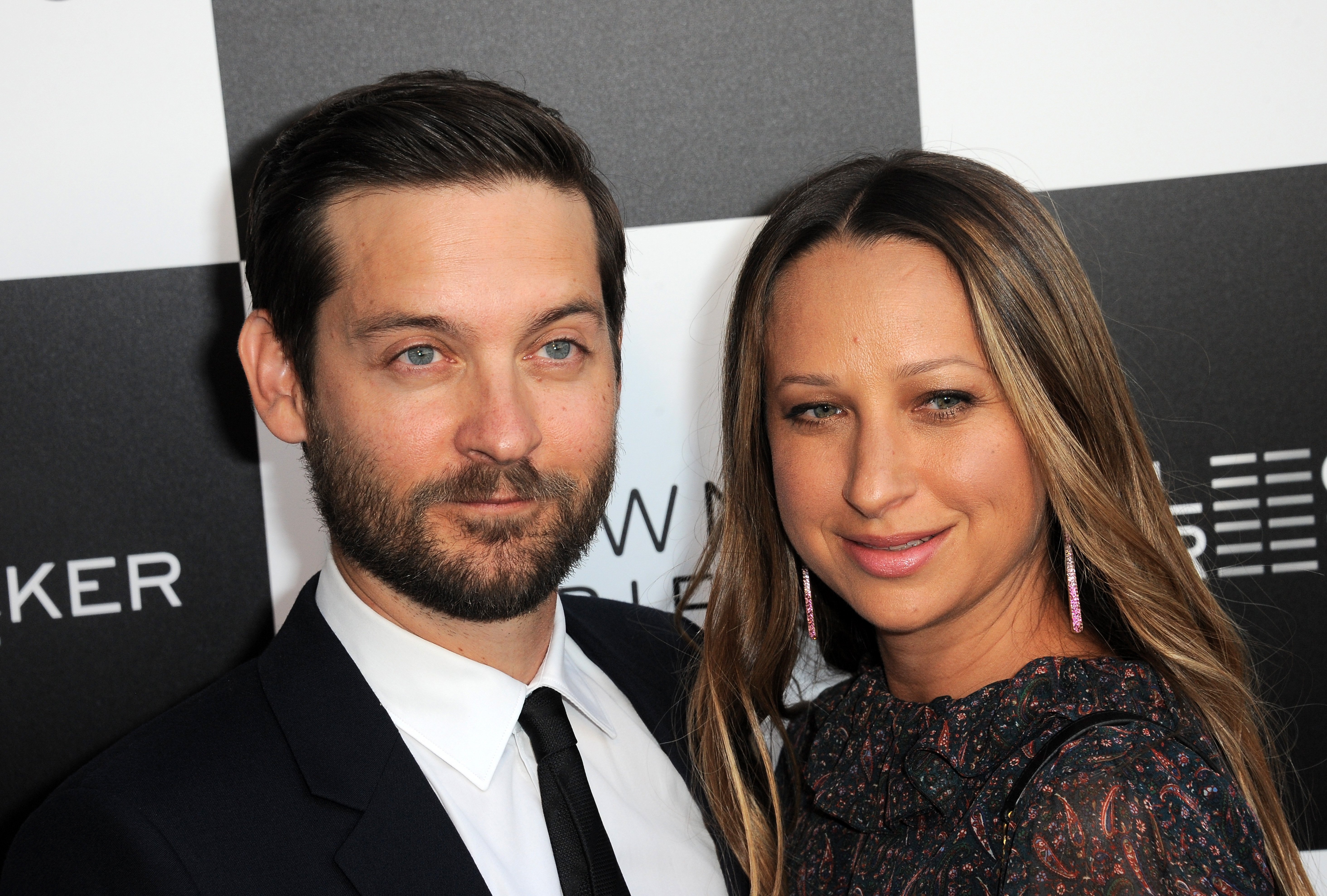 Tobey Maguire and Jennifer Meyer at the premiere of "Pawn Sacrifice" in 2015 in Los Angeles. | Source: Getty Images