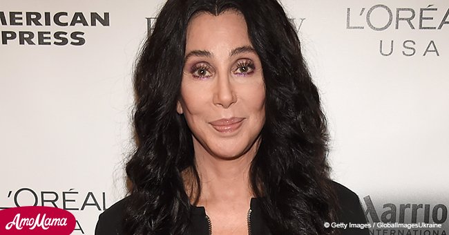 Cher makes sensationally stylish appearance on 'The Late Late Show'