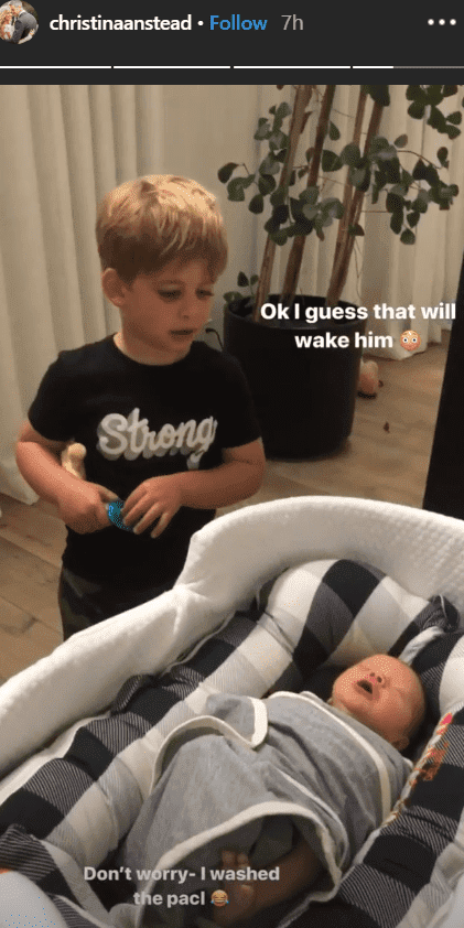 Christian Anstead shares picture of her son Hudson sleeping in a bassinet with her other son Braydon watching him | Source: instagram.com/christinaanstead
