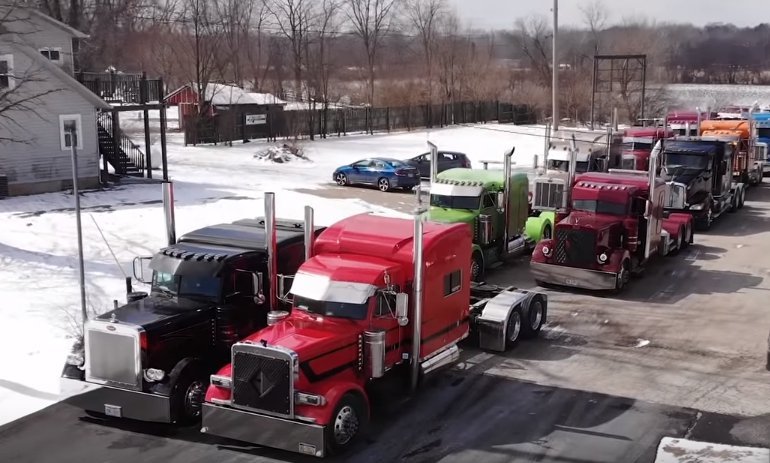 Truck tricked out for Mark Shuman's "Last Ride" | Source: YouTube/CDLLife