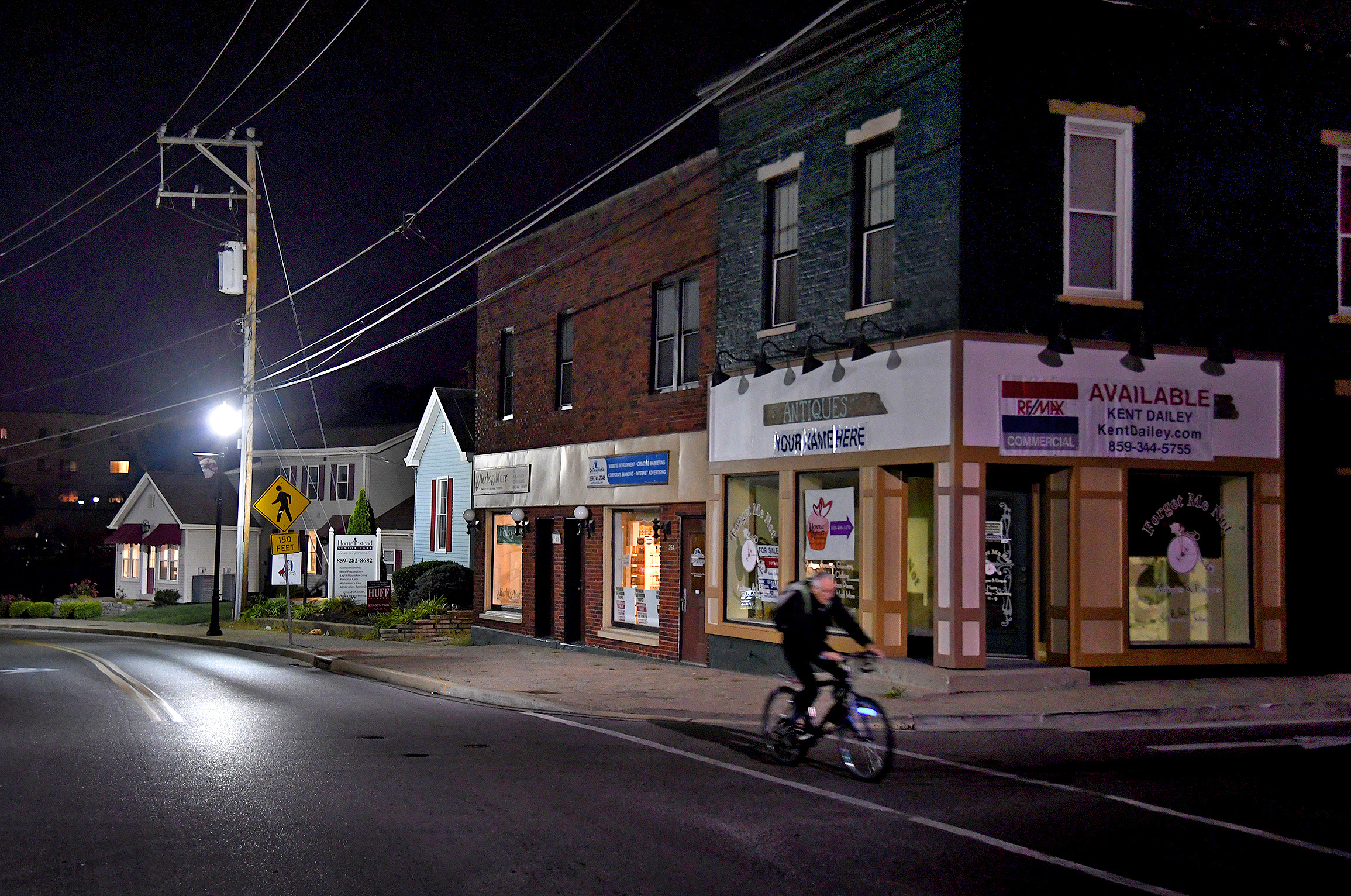 A quiet suburban street in Florence, Kentucky | Source: Getty Images