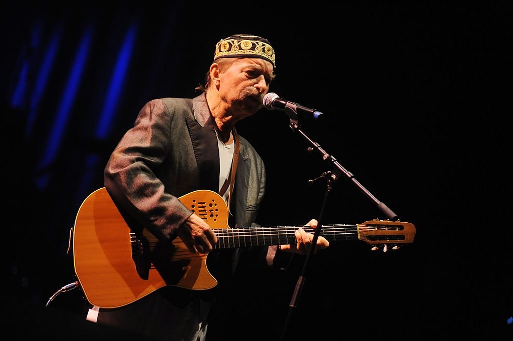 Pierre Vassiliu lors de la tournée 2008 des Idols en France Le 22 avril 2008. | Photo : Getty Images