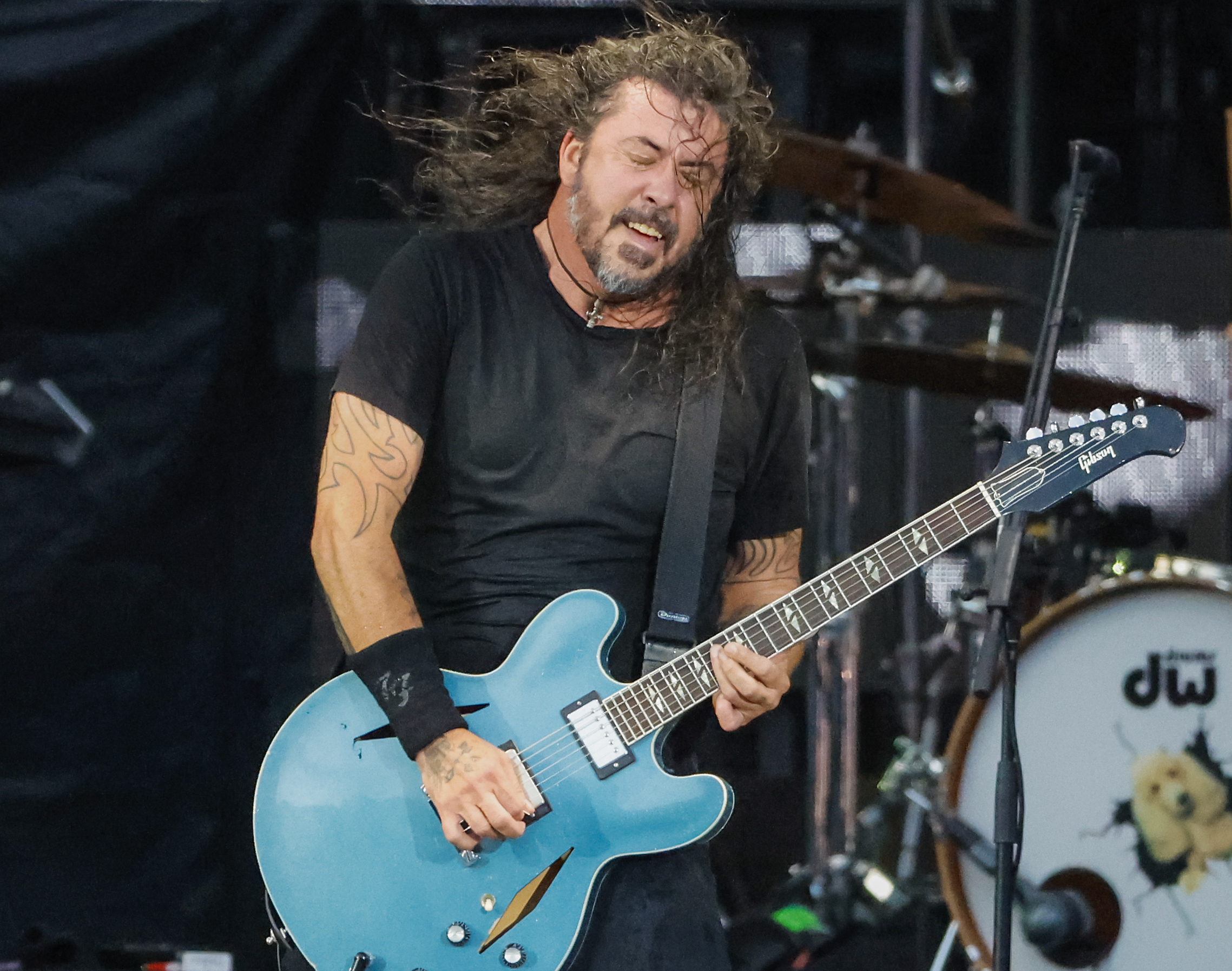 Dave Grohl performs with the Foo Fighters at Fenway Park on July 21, 2024 | Source: Getty Images