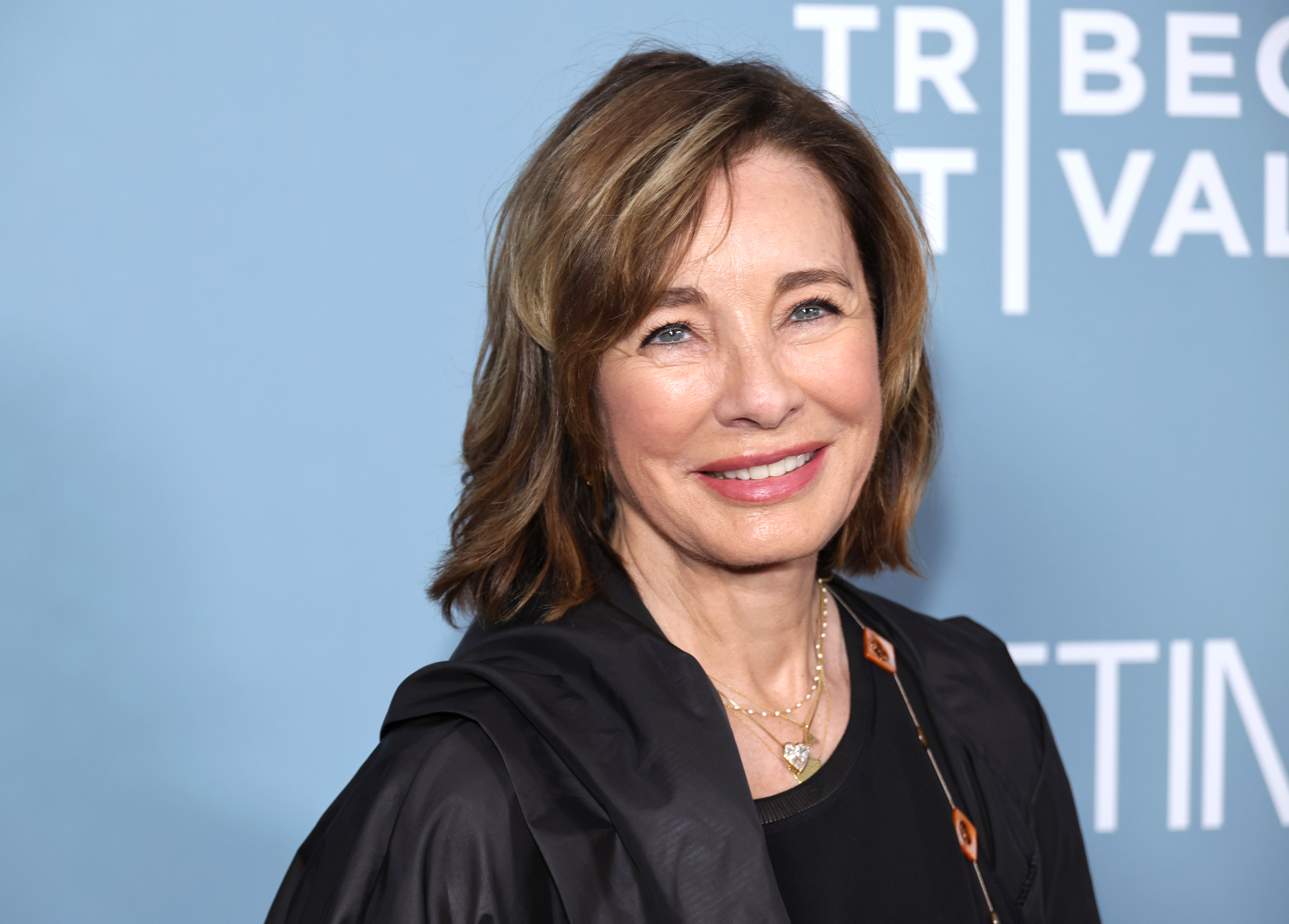 Anne Archer attends the premiere of "Halftime," 2022 | Source: Getty Images