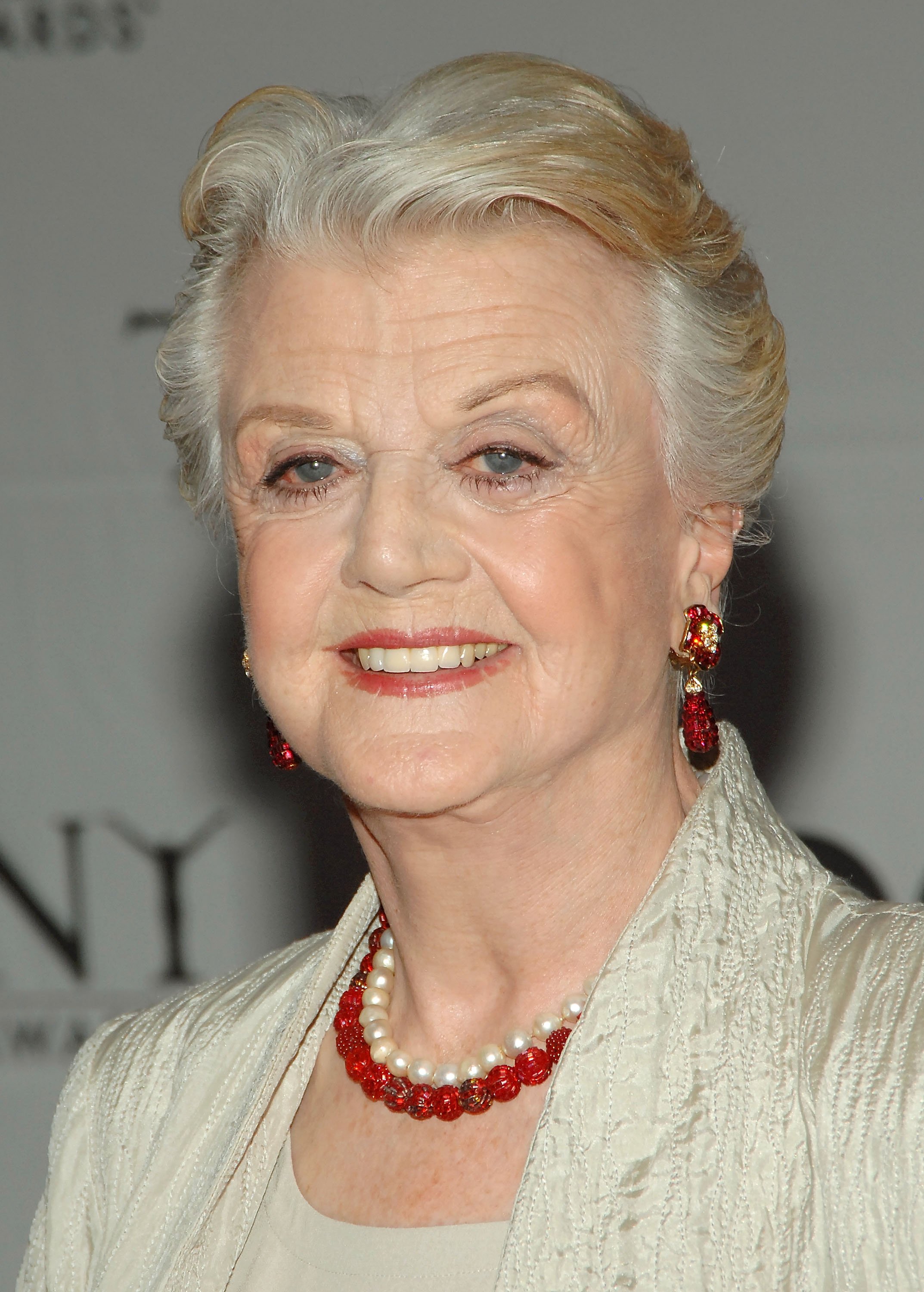Angela Lansbury attends the 61st Annual Tony Awards at Radio City Music Hall on June 10, 2007, in New York City. | Source: Getty Images