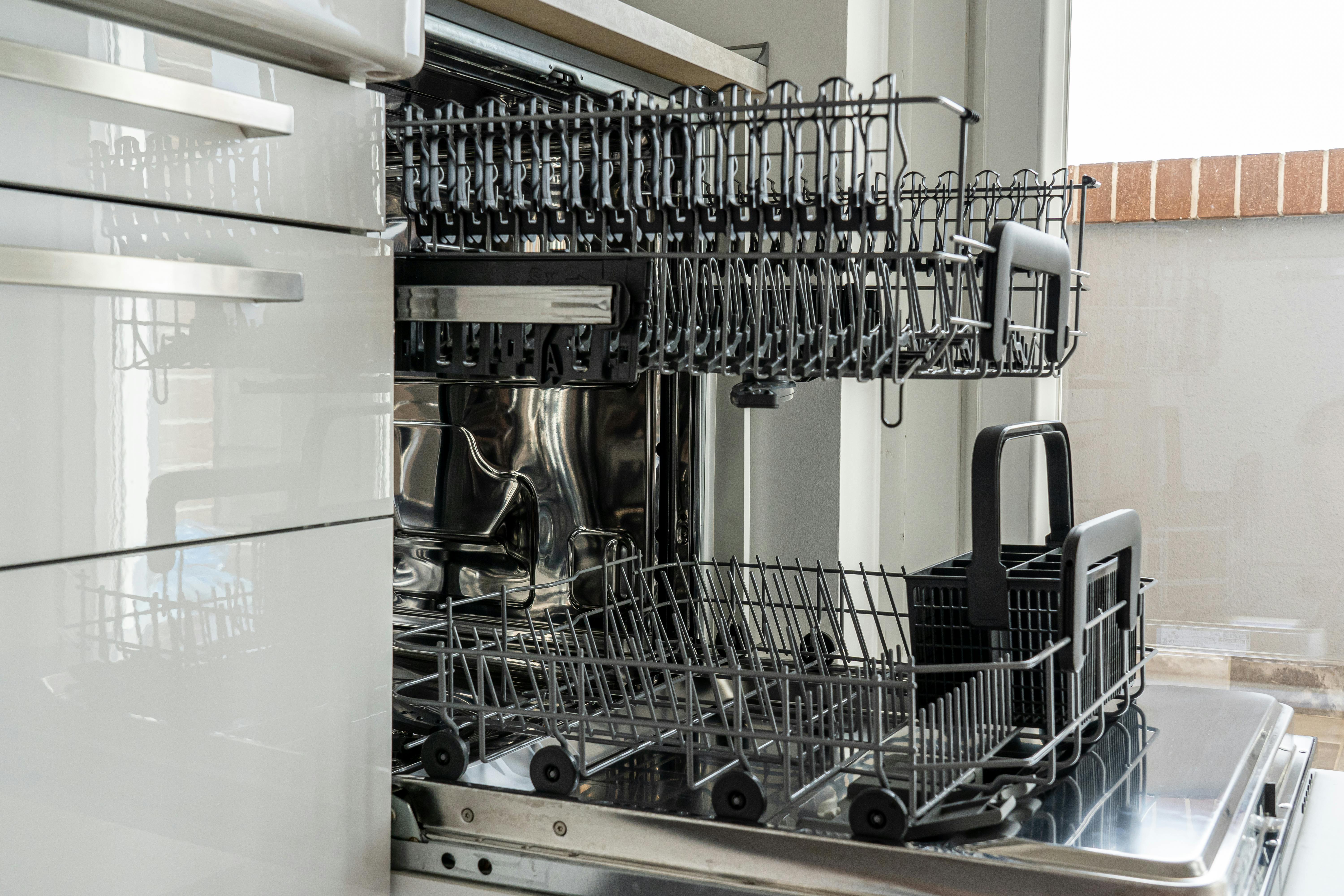 Dishwasher racks | Source: Pexels