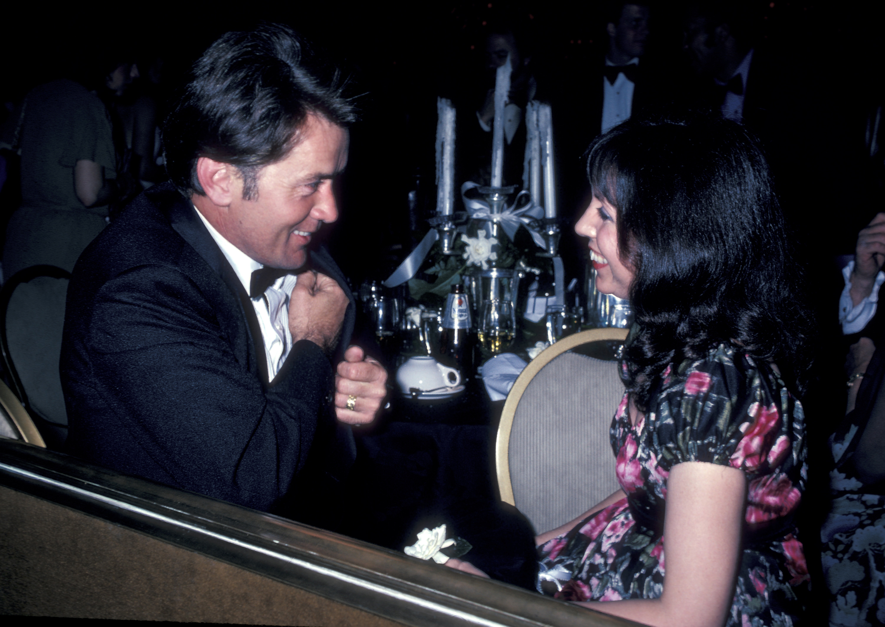 Martin Sheen and Janet Sheen during "Insight" Gala at Beverly Hilton Hotel on March 21, 1980 in Beverly Hills, California | Source: Getty Images