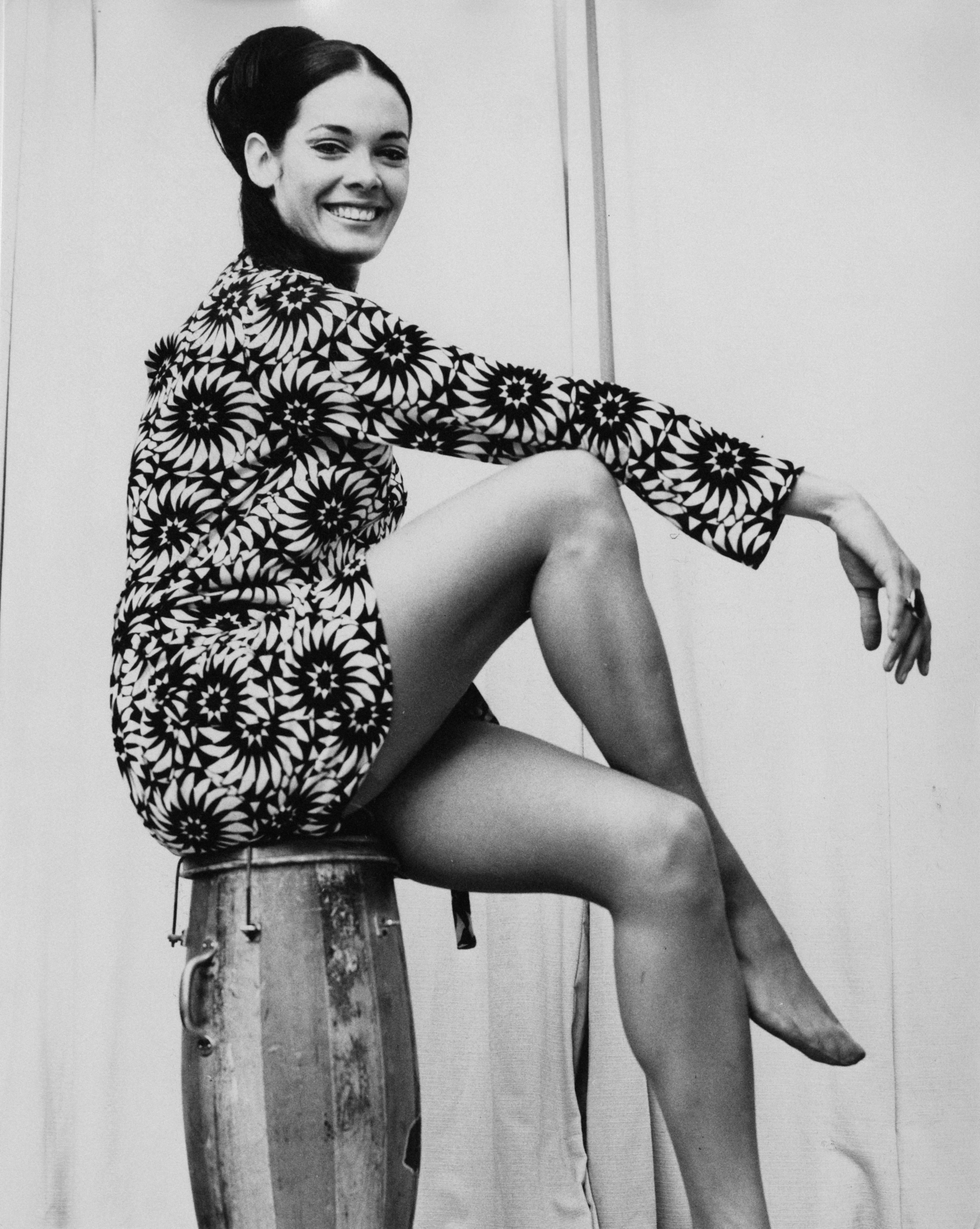 Martine Beswick in December 1965. | Source: Getty Images